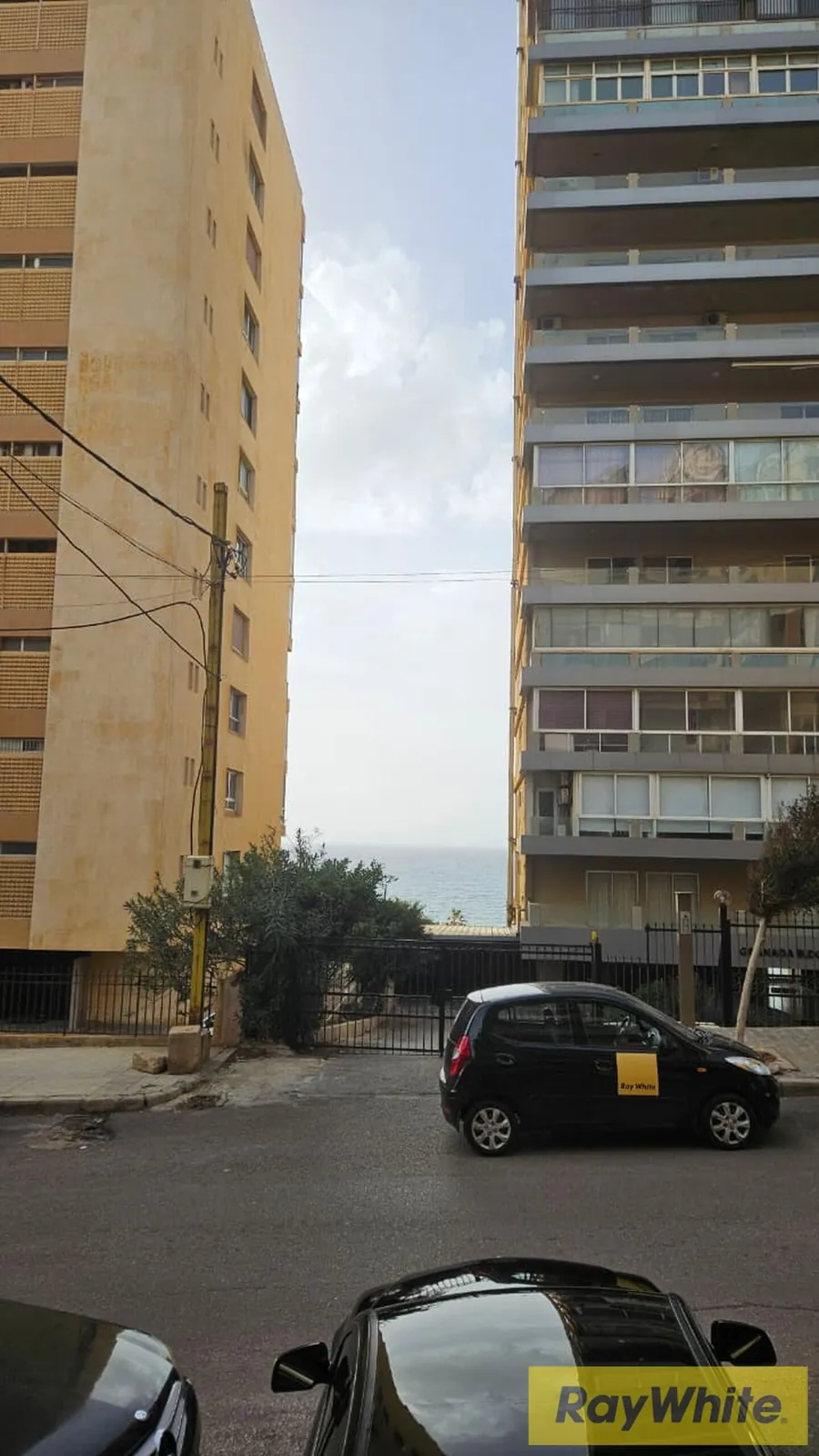 Building For Sale In Ramlet El Bayda – 657 Sqm (including Roof)