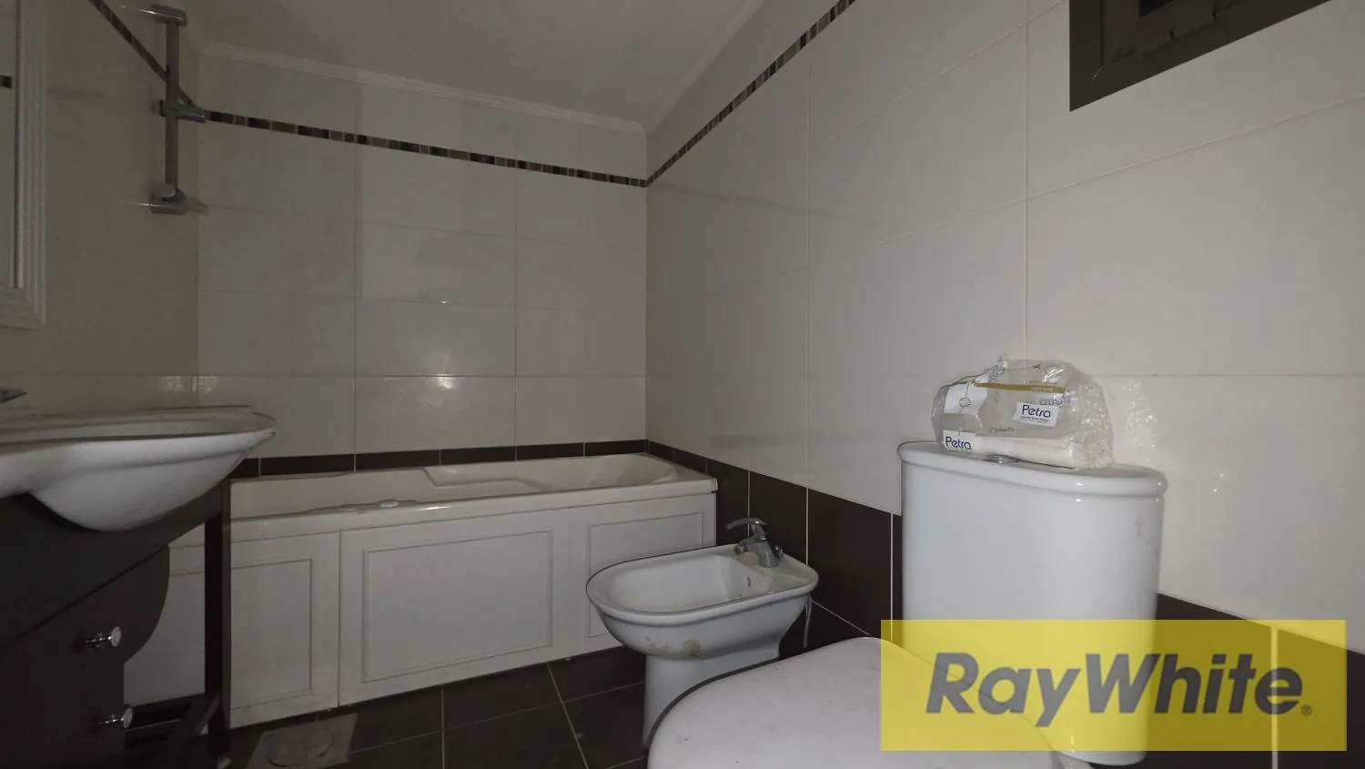 Apartment For Sale In Baabda — الصورة 3