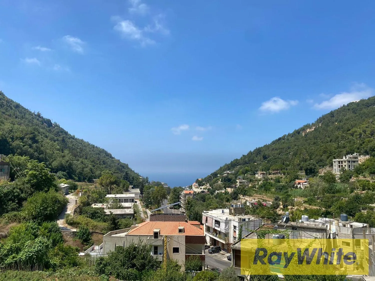 Land With Stand Alone For Sale In Ghazir