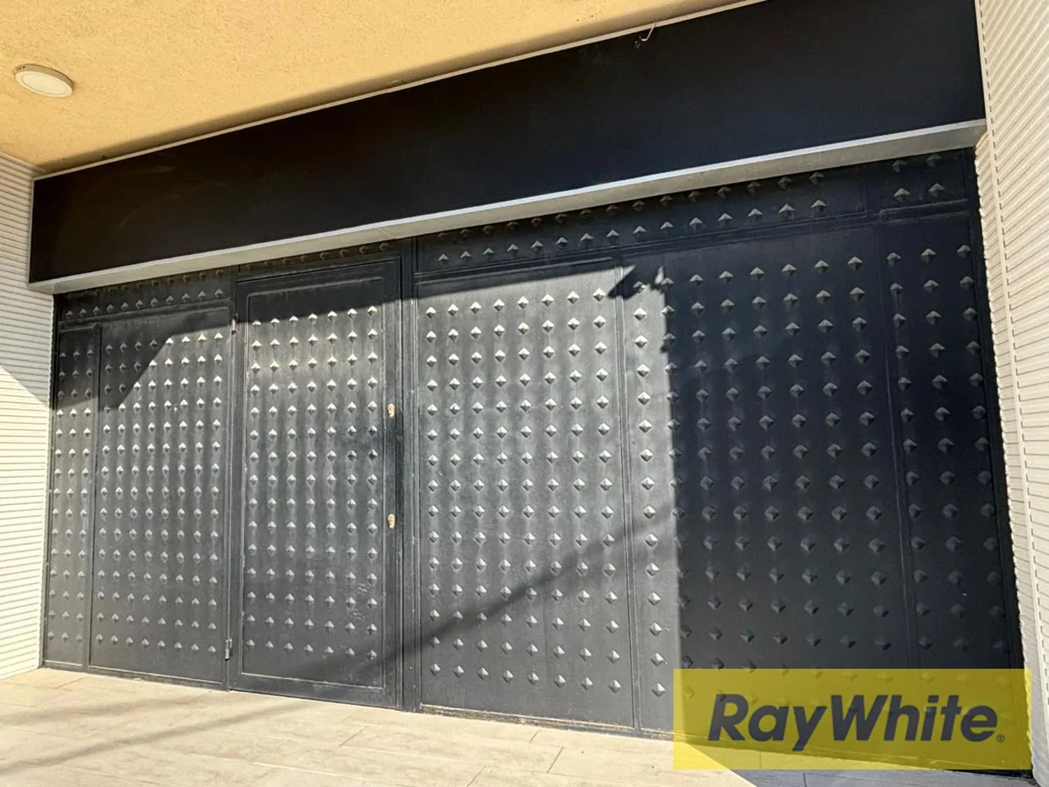 Office And Warehouse For Sale In Hboub Jbeil — الصورة 3