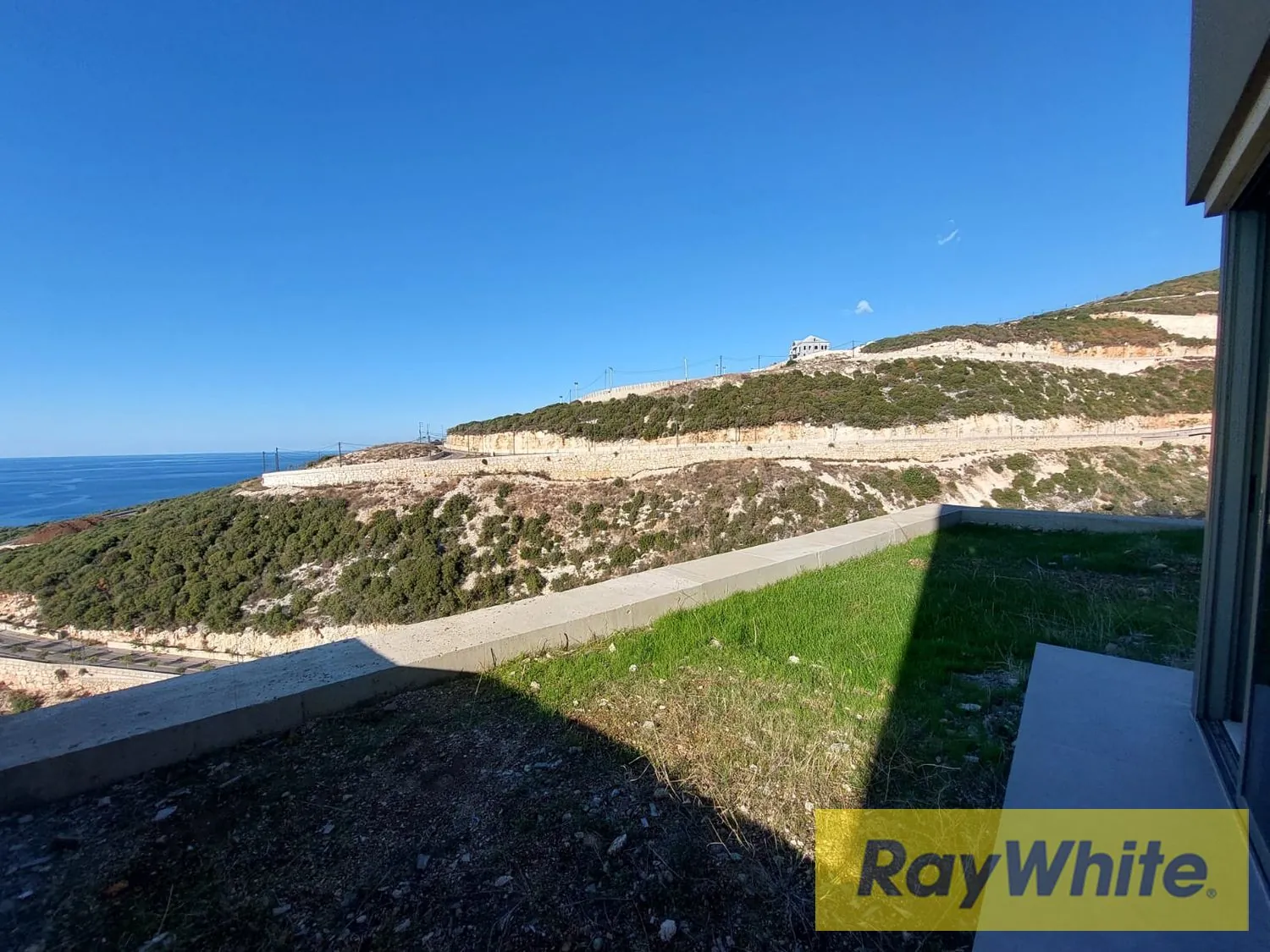 Apartment For Sale In Kfaraabida Batroun