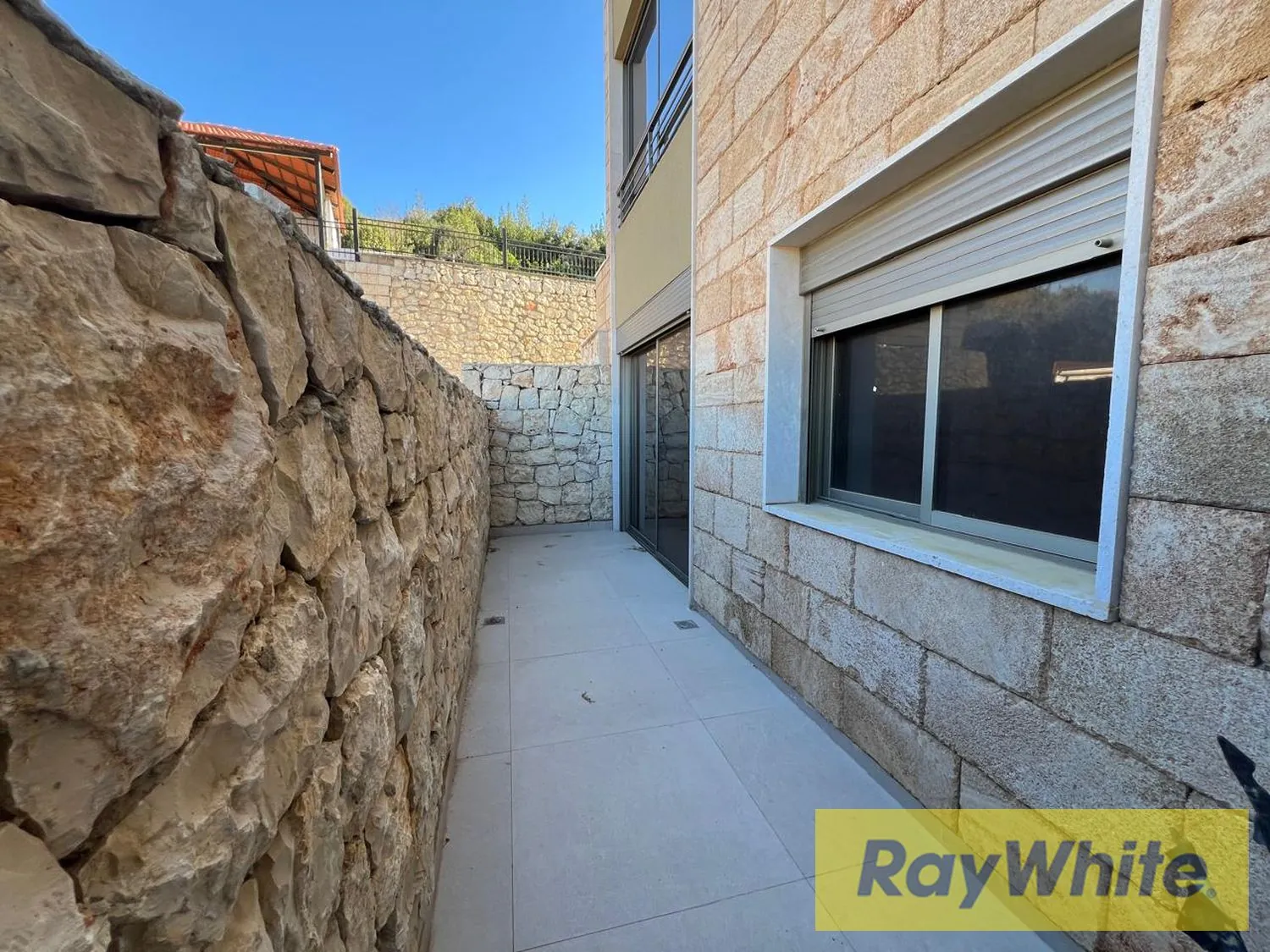 Brand New Apartment For Sale In Kfaraabida Batroun — photo 3