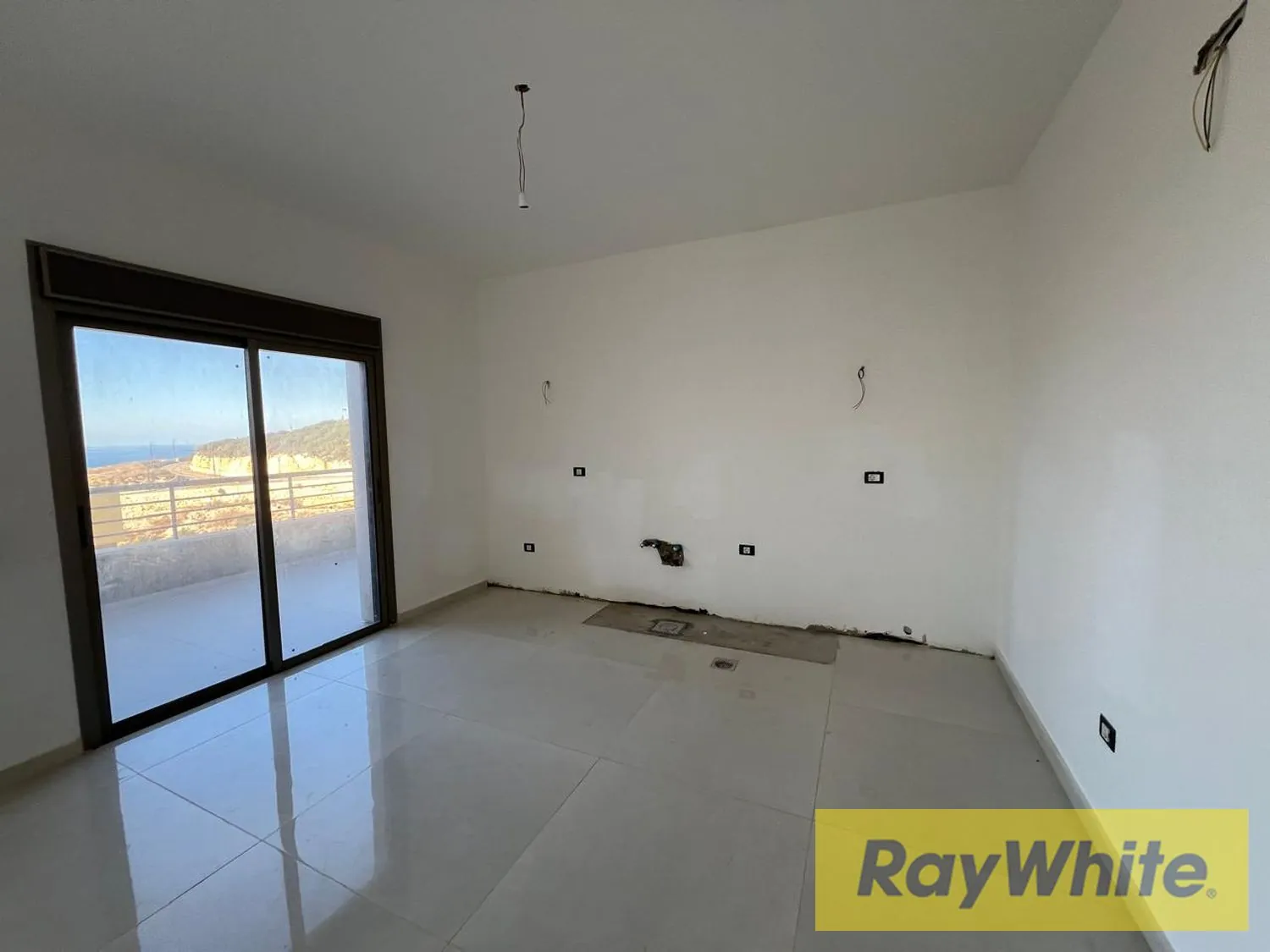 Brand New Apartment For Sale In Kfaraabida Batroun — photo 4