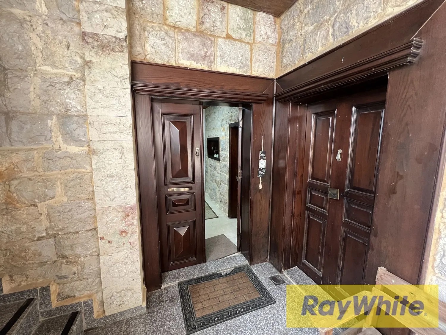 Villa For Sale In Sir Al Danniyeh – Tripoli