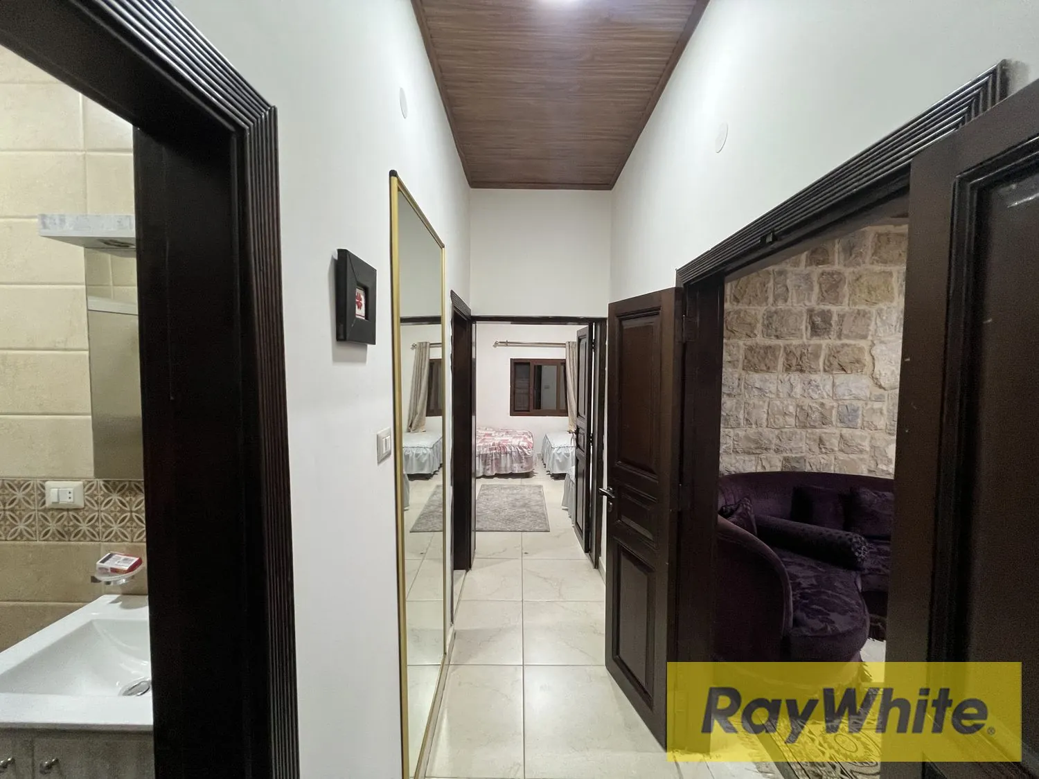 Villa For Sale In Sir Al Danniyeh – Tripoli — الصورة 3
