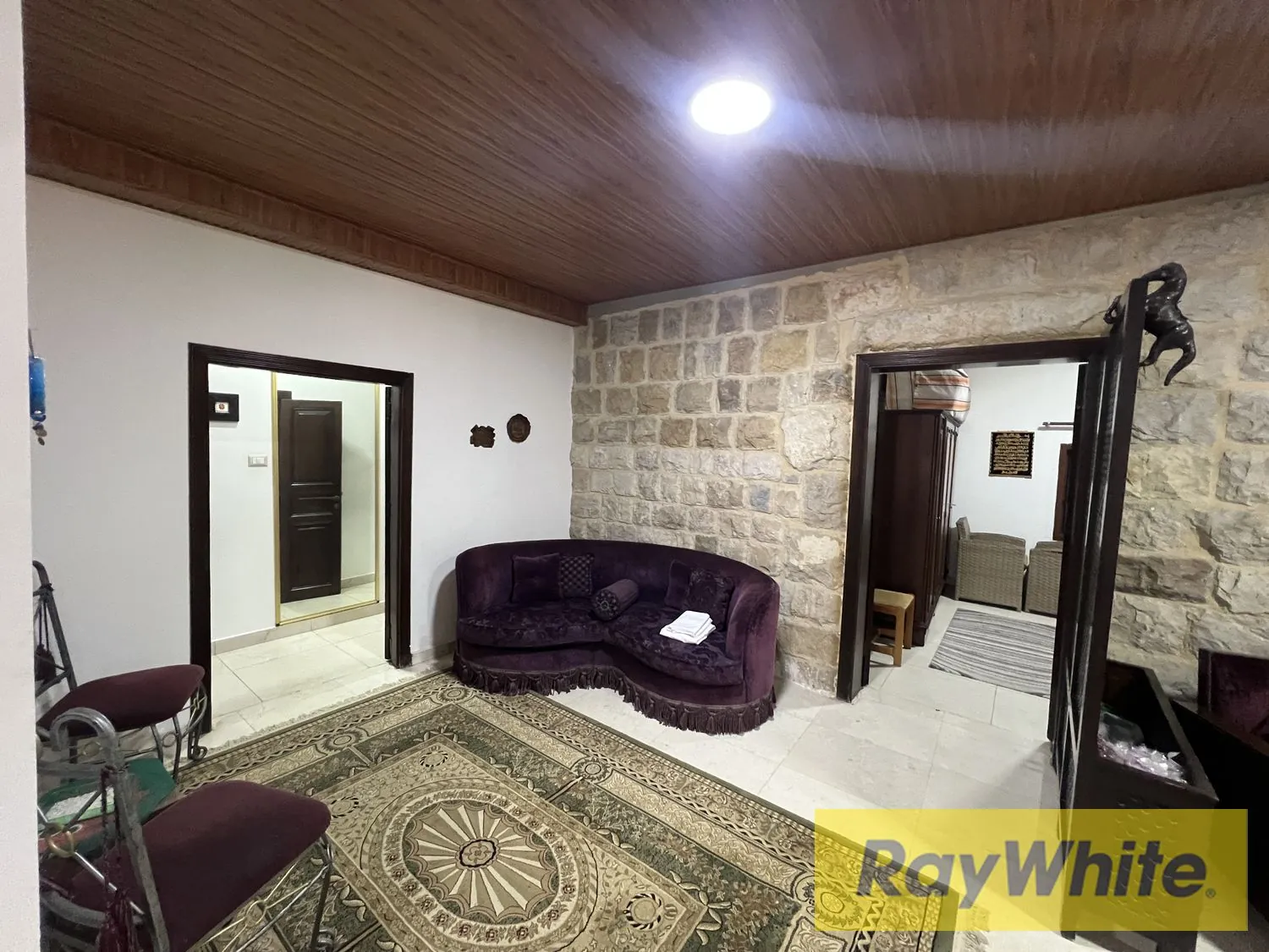 Villa For Sale In Sir Al Danniyeh – Tripoli — الصورة 4