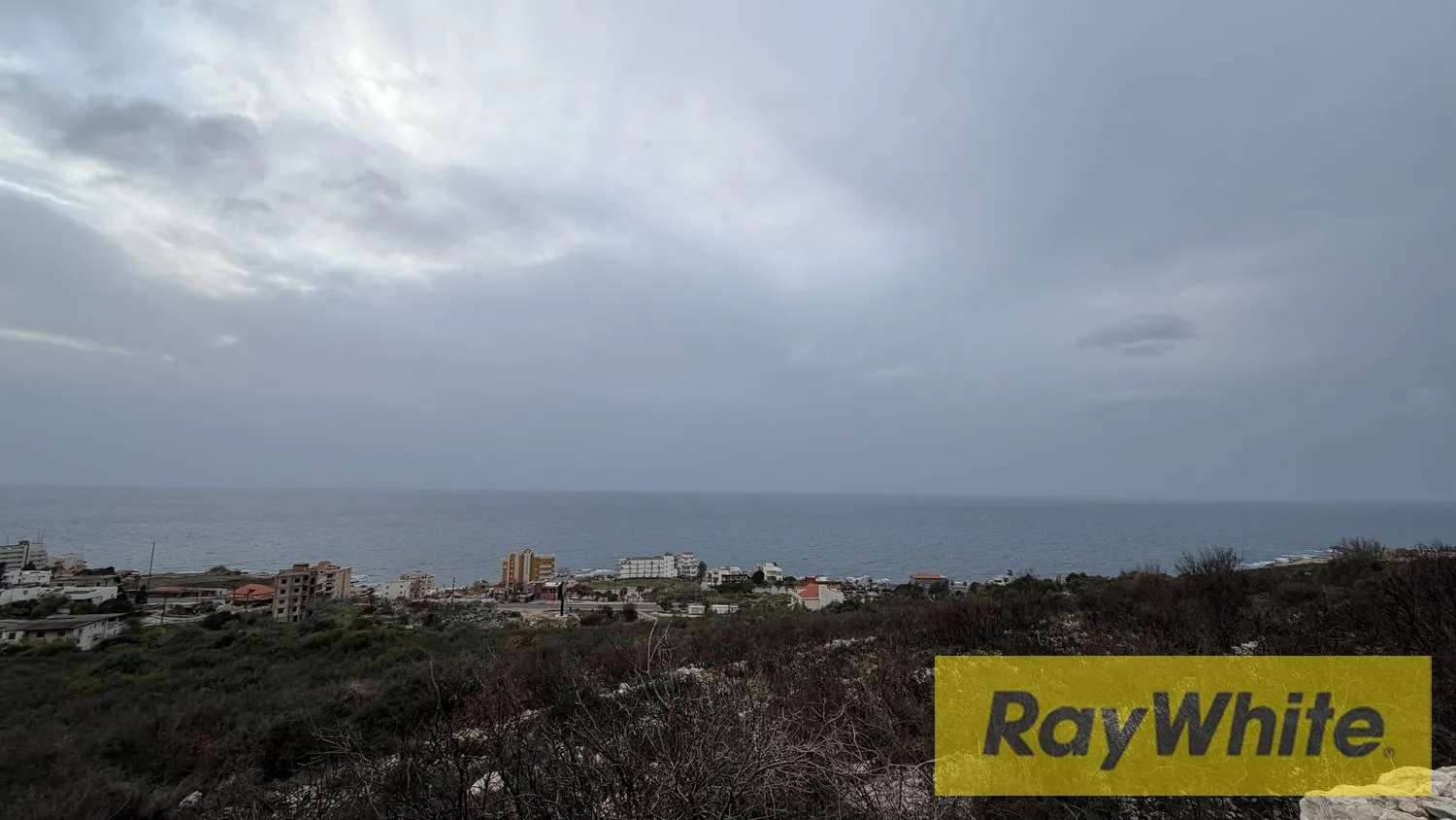 Land For Sale In Monsef Jbeil — الصورة 4