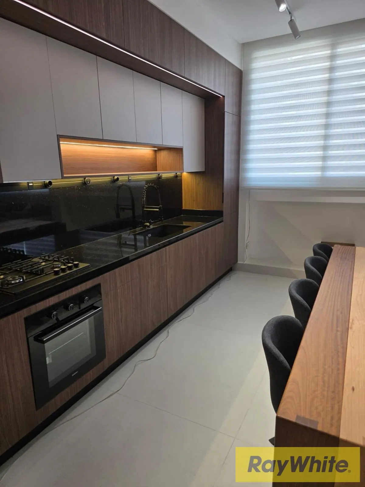 Apartment For Rent In Achrafieh – 150 Sqm — photo 4