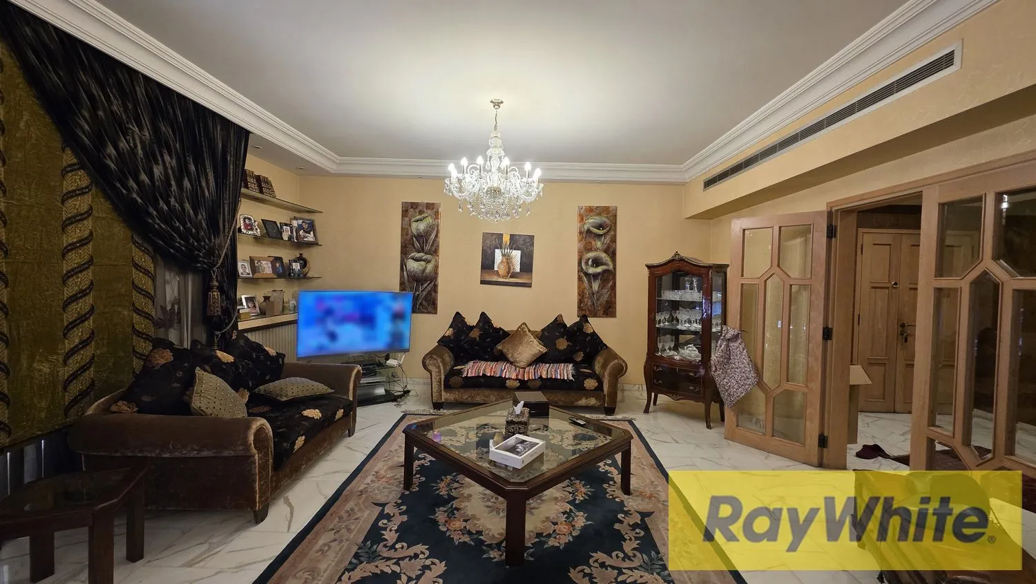 Furnished Apartment For Sale In Louaizeh — الصورة 2