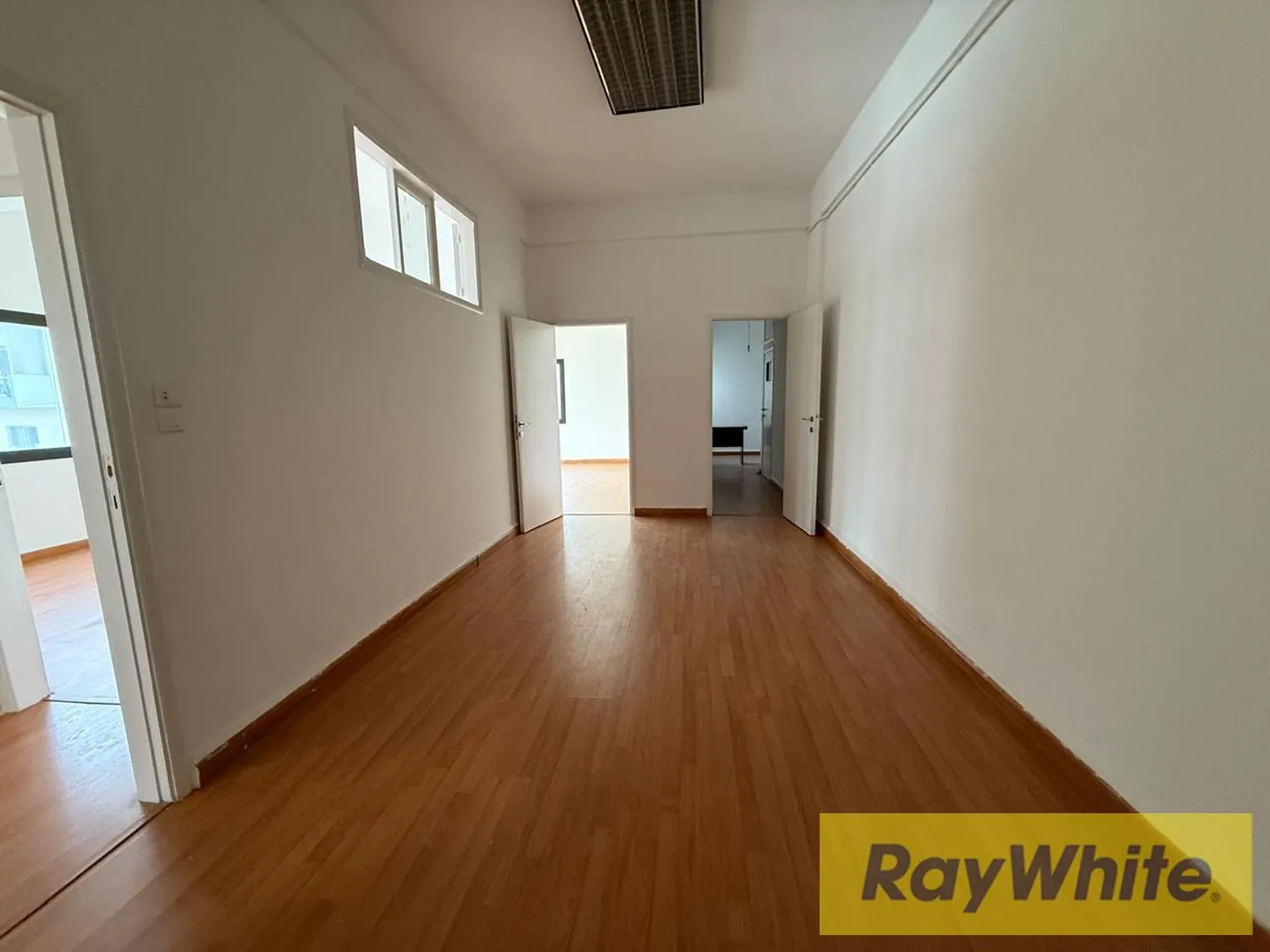 Office For Rent In Badaro – 170 Sqm — الصورة 5