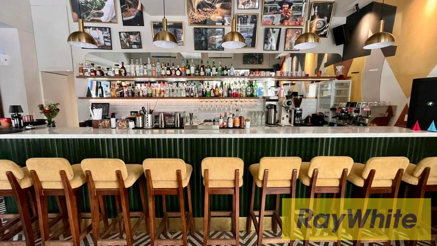 Shop For Rent In Badaro – 70 Sqm — الصورة 2