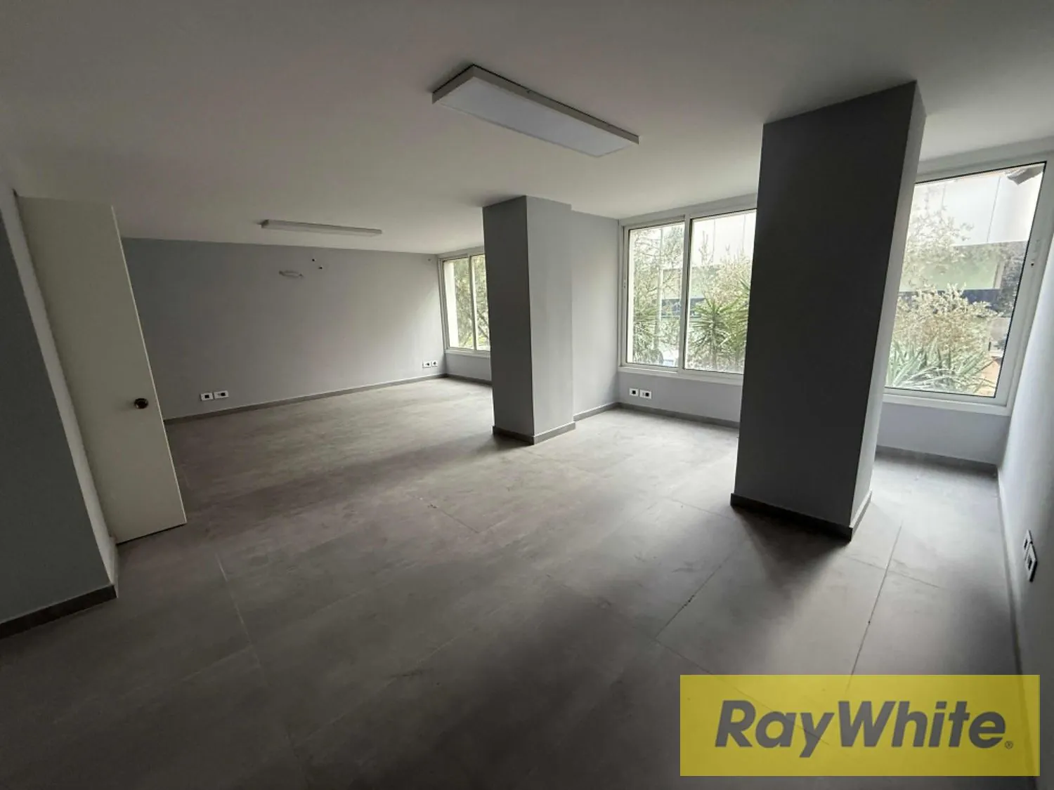 Office For Rent In Badaro – 110 Sqm