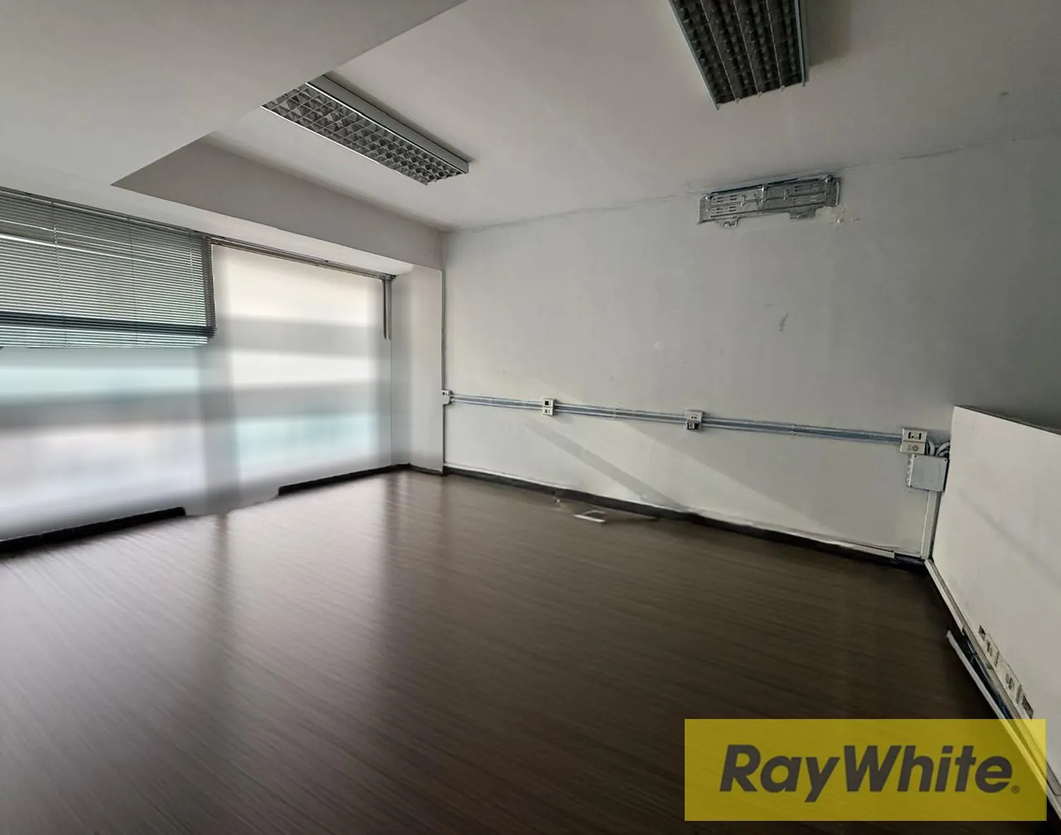 Office For Rent In Achrafieh – 500 Sqm — photo 5
