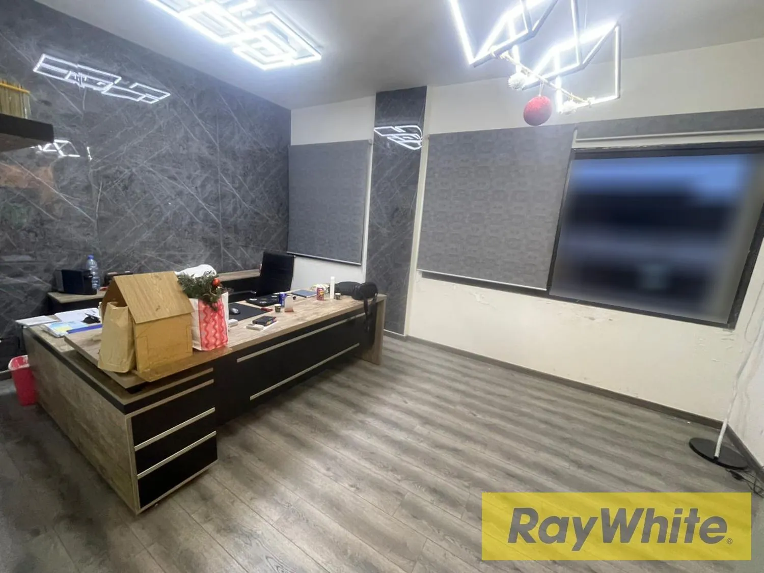 Furnished Office For Sale In Antelias |city View — الصورة 2