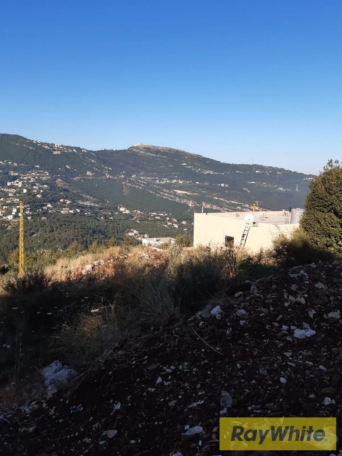 Land For Sale In Jbeil – Mechen — الصورة 2