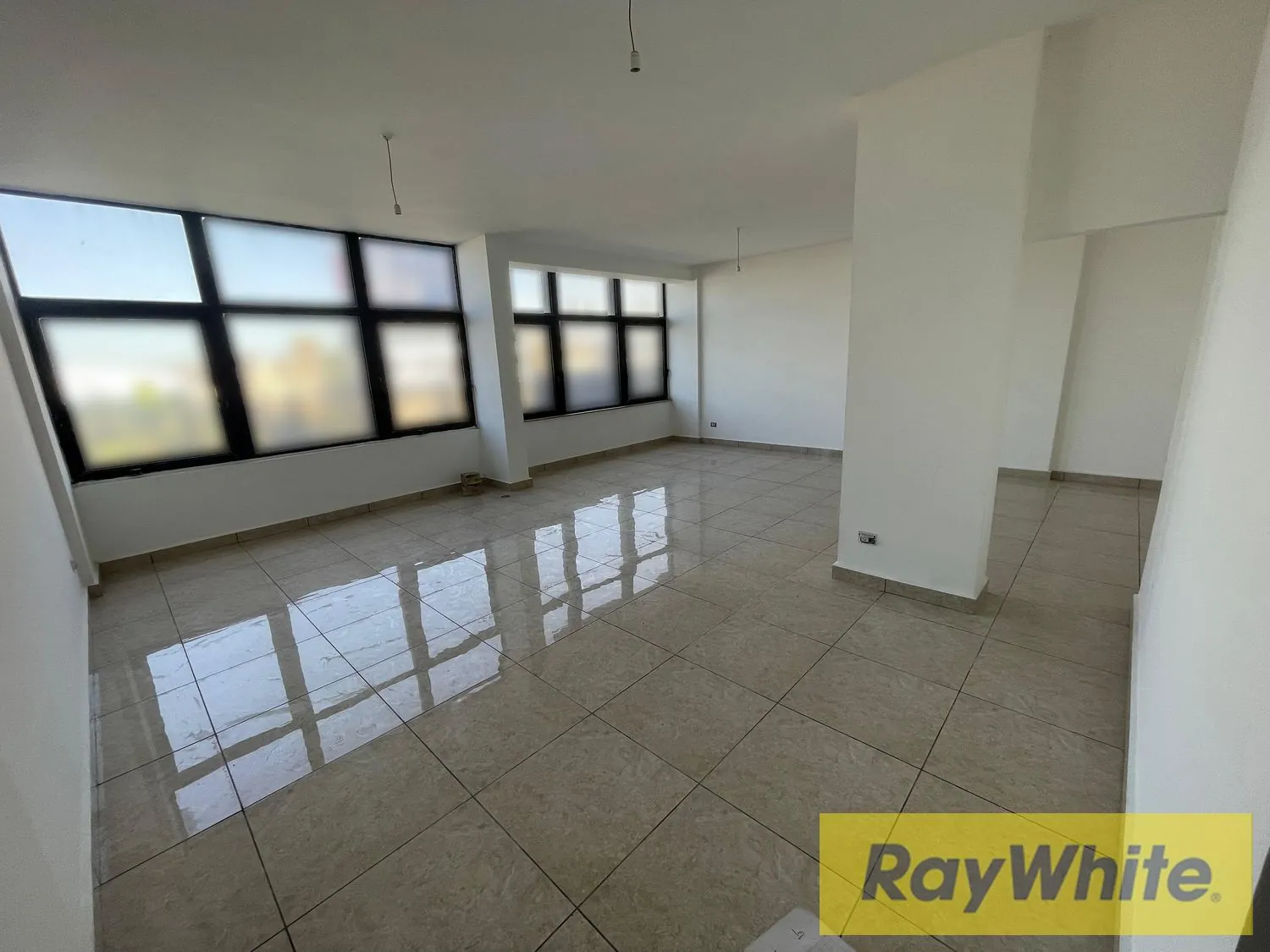 Office For Sale In Dora – 90 Sqm