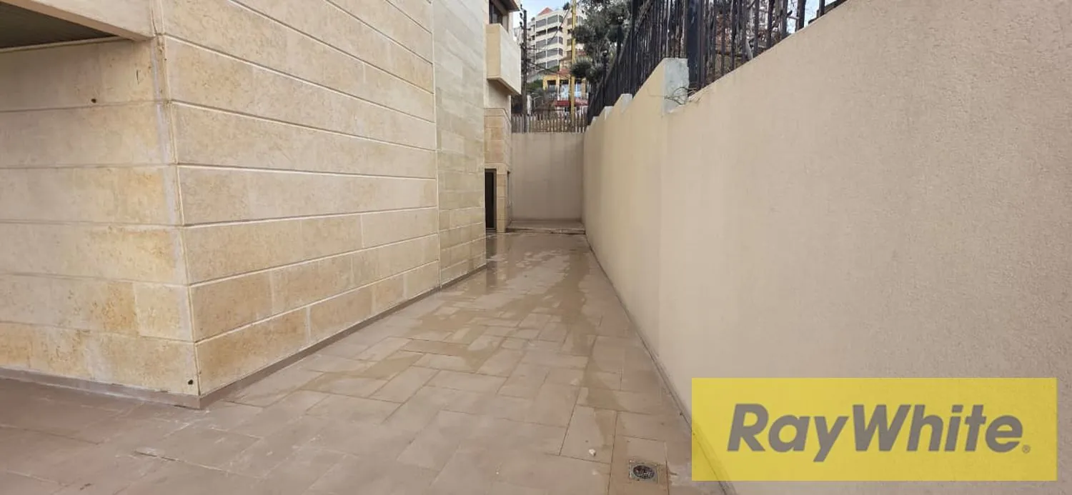 High-end Apartment For Sale In Ain Saddeh -prime Location — photo 5
