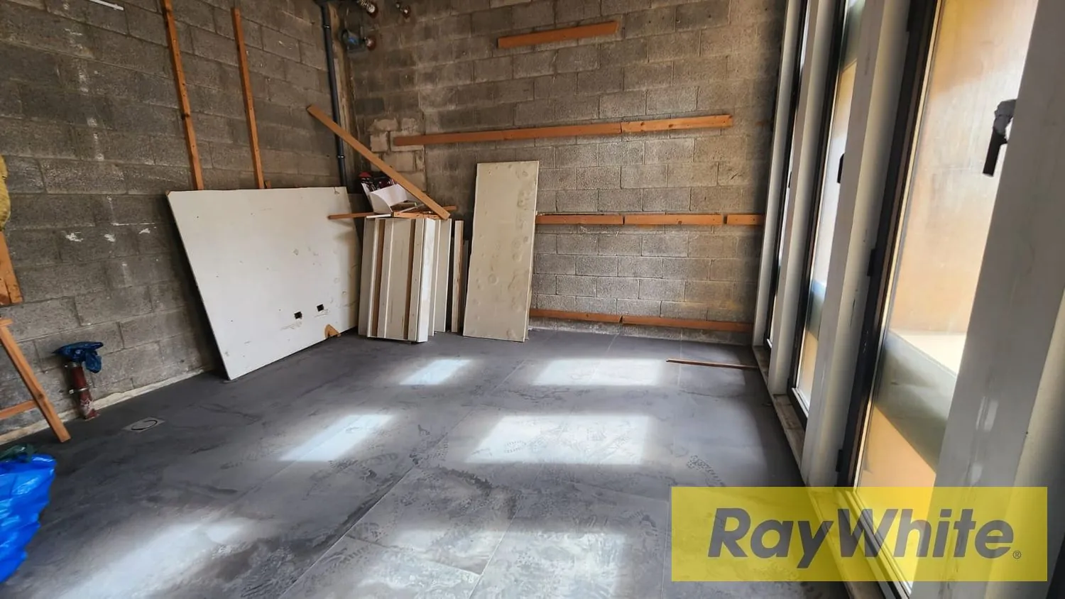 Office For Rent | Solidere Downtown Beirut |core And Shell — photo 2