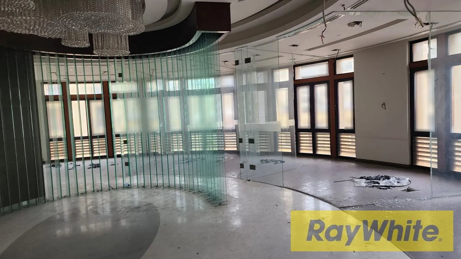 Office For Rent | Solidere Downtown Beirut — الصورة 1