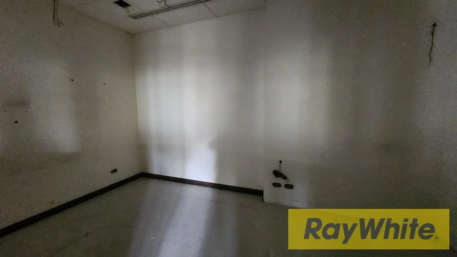 Office For Rent | Solidere Downtown Beirut — الصورة 2