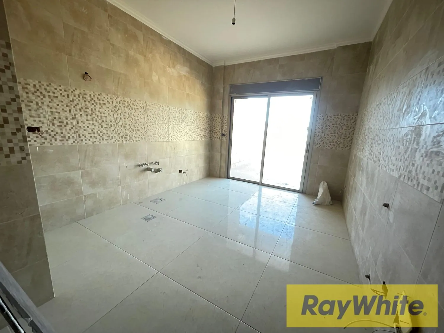 Duplex For Sale In Mar Roukoz – 260 Sqm — photo 4