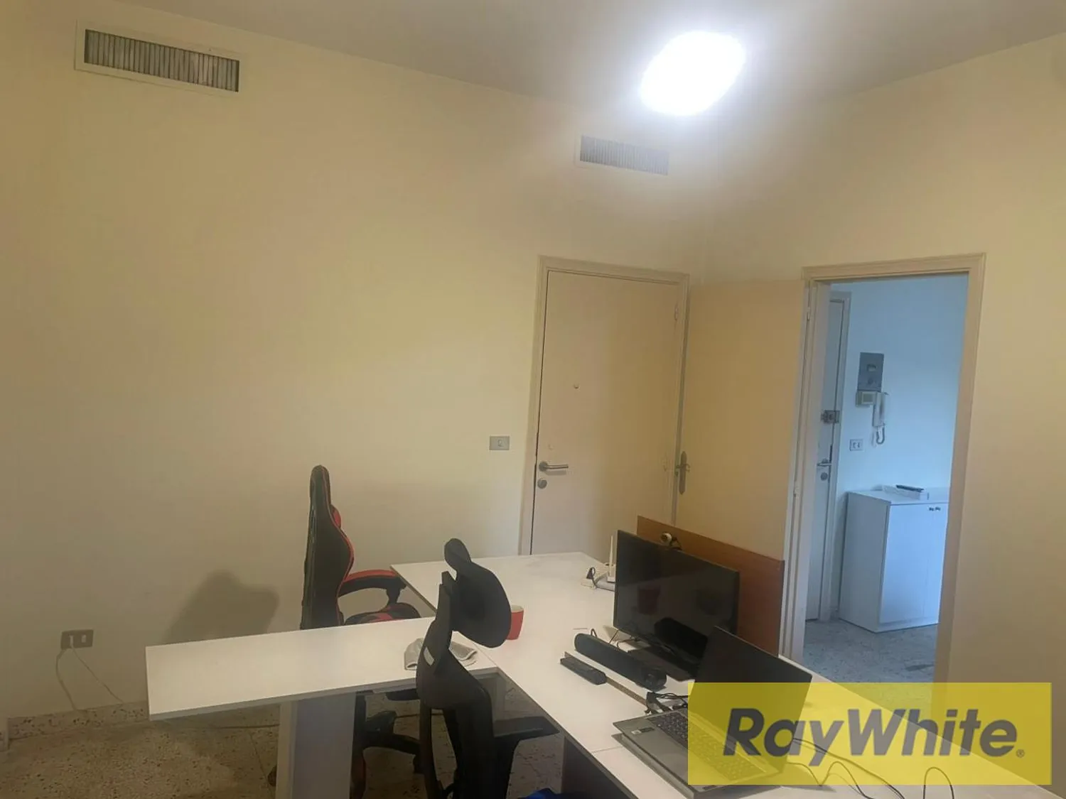 Office For Sale In Dora -prime Location