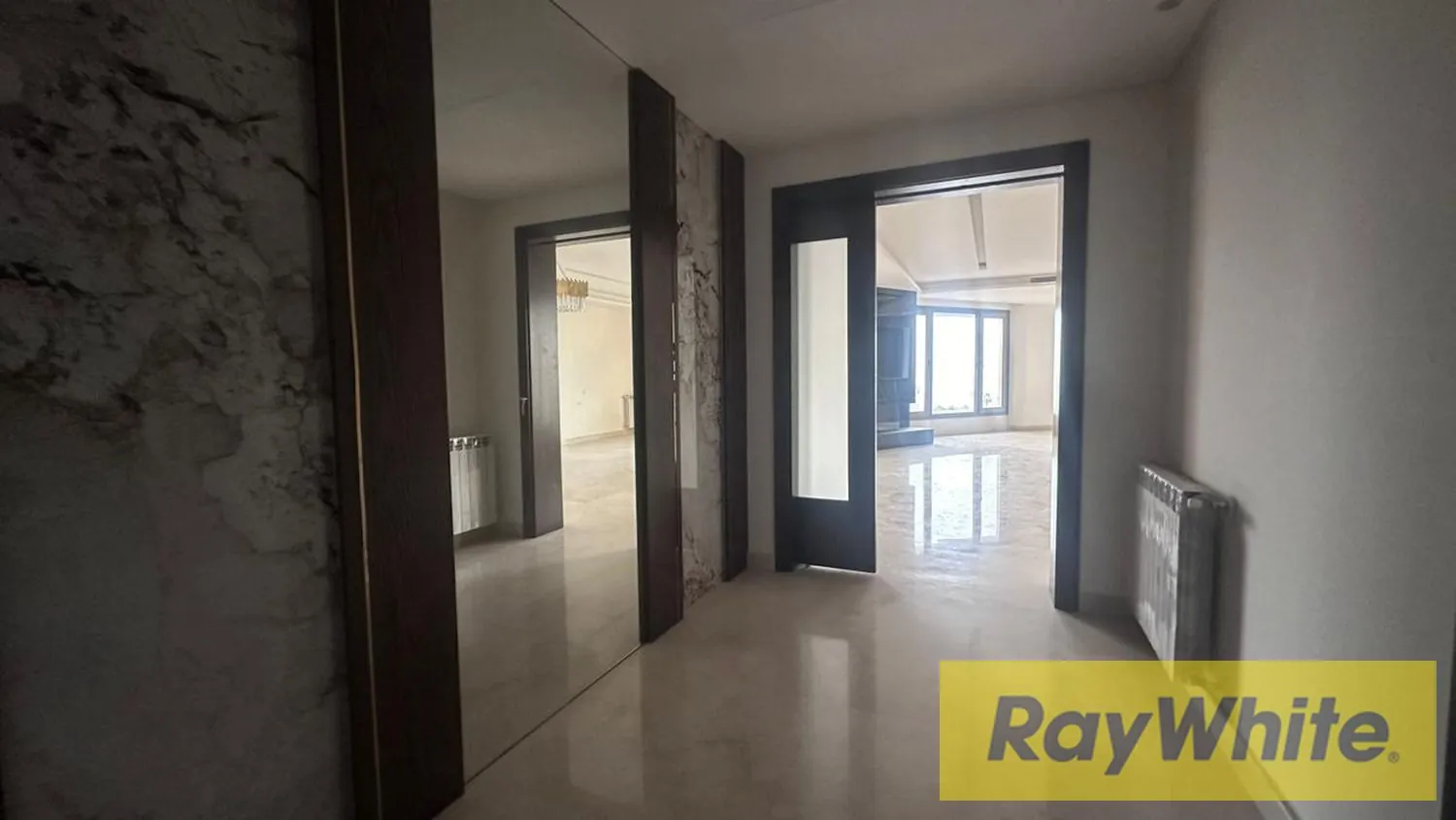 Apartment For Sale In Rawche — الصورة 4