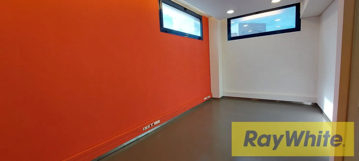 Office For Rent I N Furn El Chebbak — الصورة 3