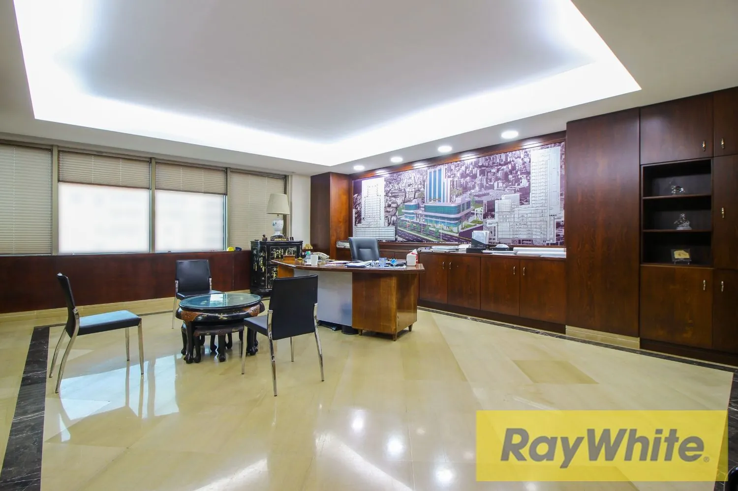 Exclusive Office For Rent In Hazmieh — الصورة 3