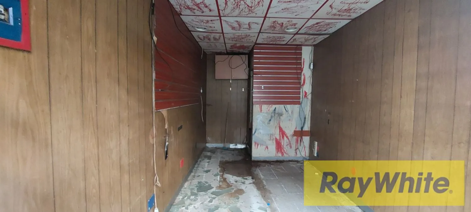 Shop For Sale In Furn El Chebbak — الصورة 1