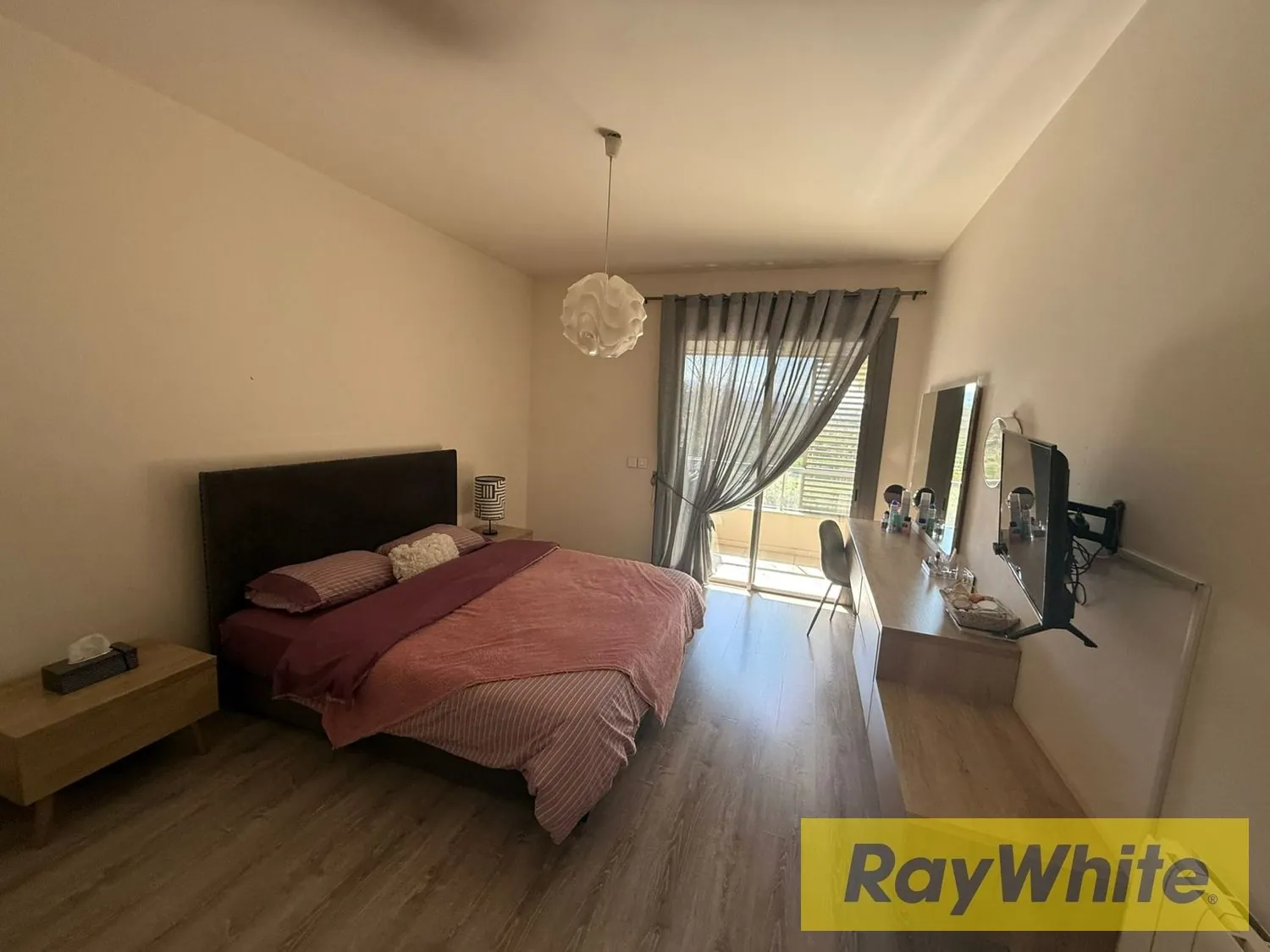 Luxury Apartment For Sale In Waterfront Dbayeh — الصورة 2