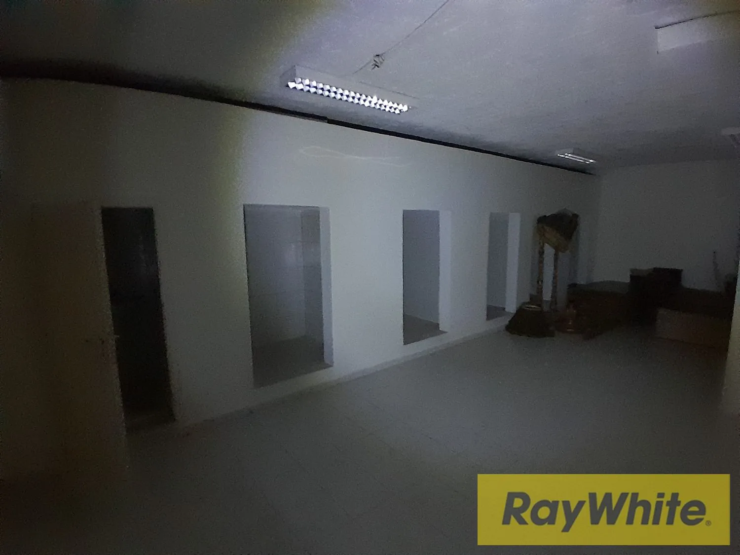Warehouse For Rent In Achrafieh – 245 Sqm — photo 1
