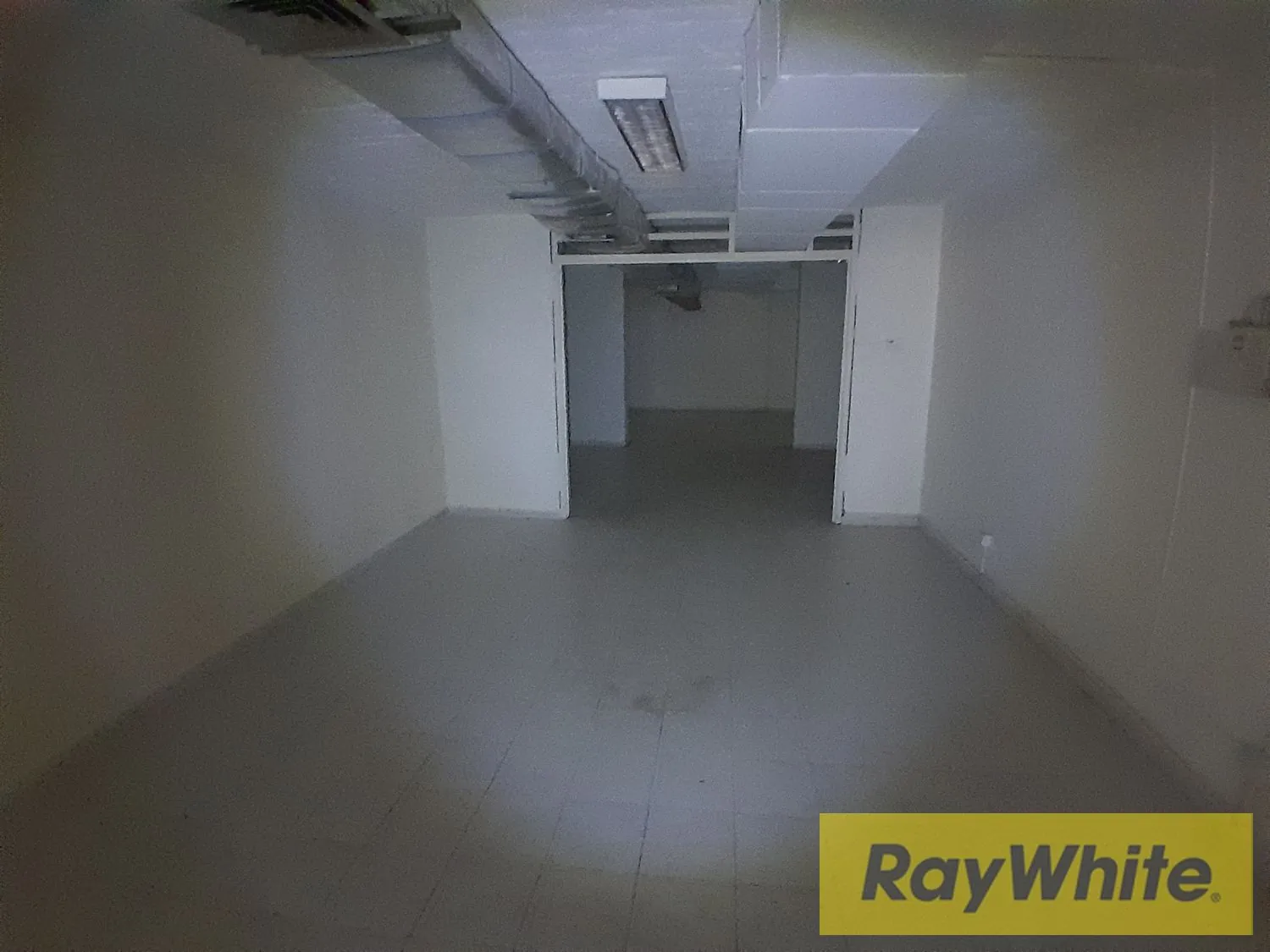 Warehouse For Rent In Achrafieh – 245 Sqm — photo 4