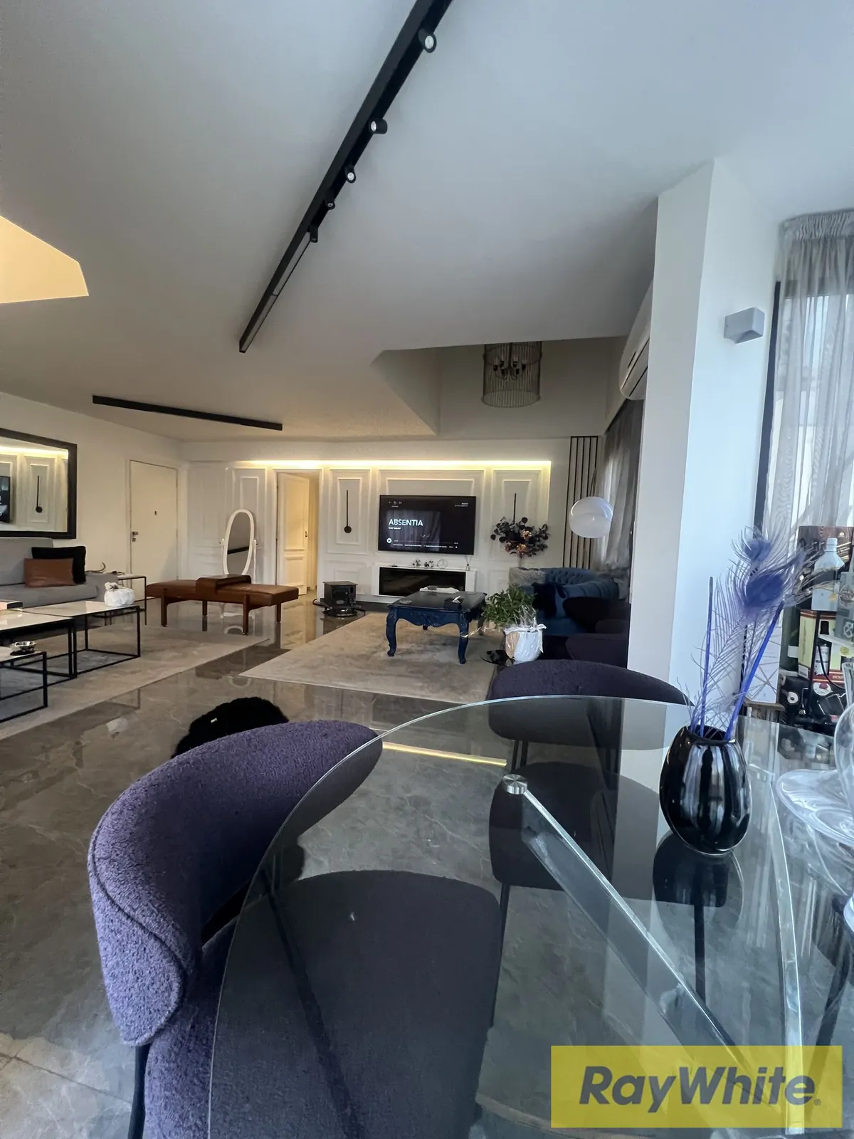 Duplex For Sale In Ain Saadeh – 245 Sqm — الصورة 3