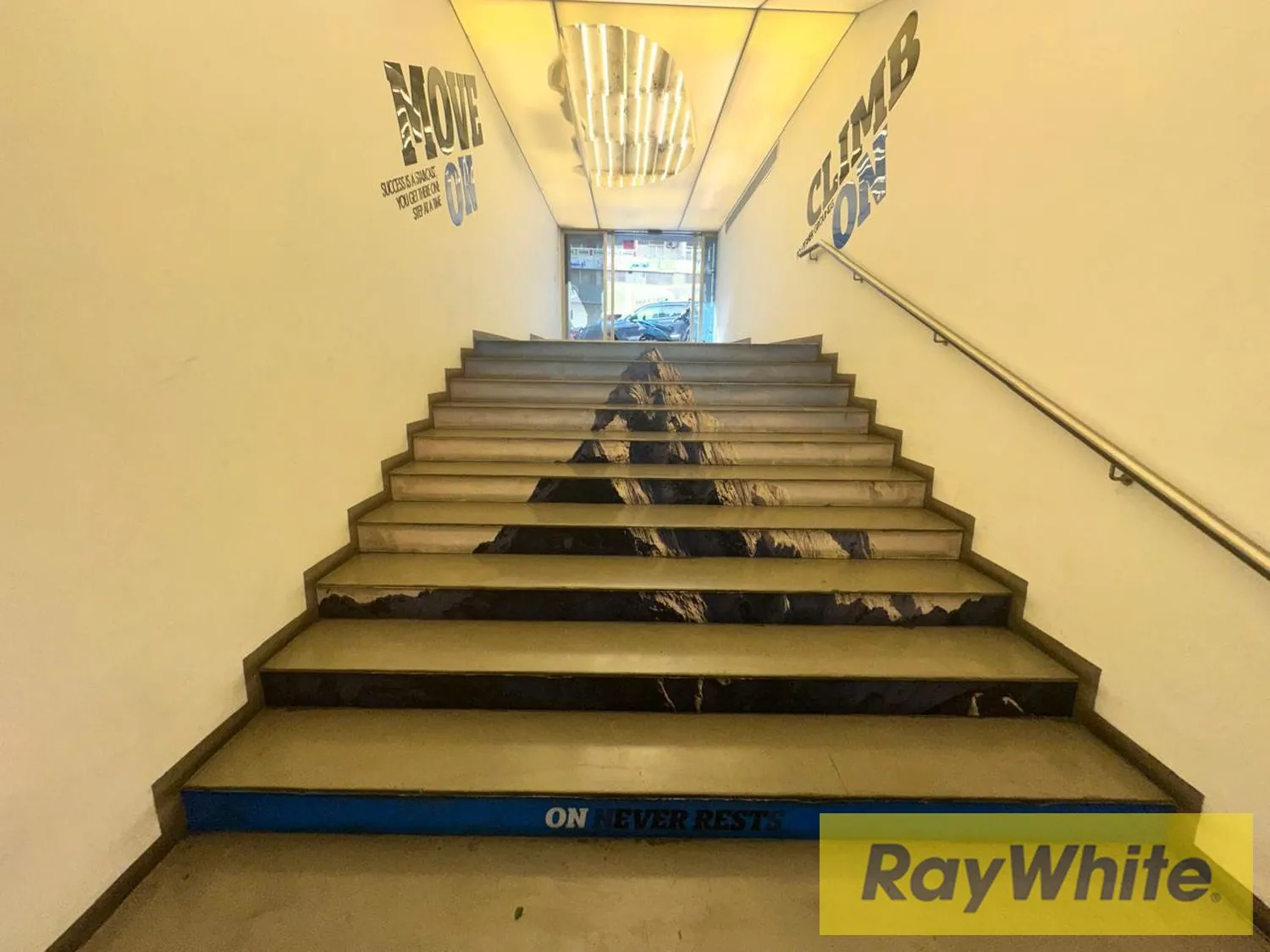 Exclusive Gym Opportunity For Sale In Verdun! — الصورة 2