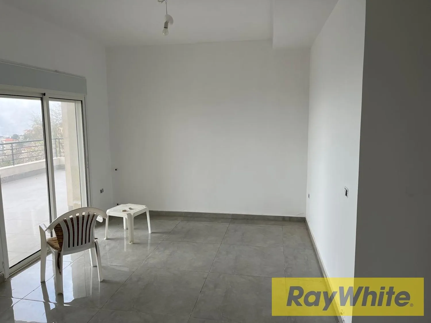 Spacious Apartment For Sale In Delb, Bikfaya — photo 3