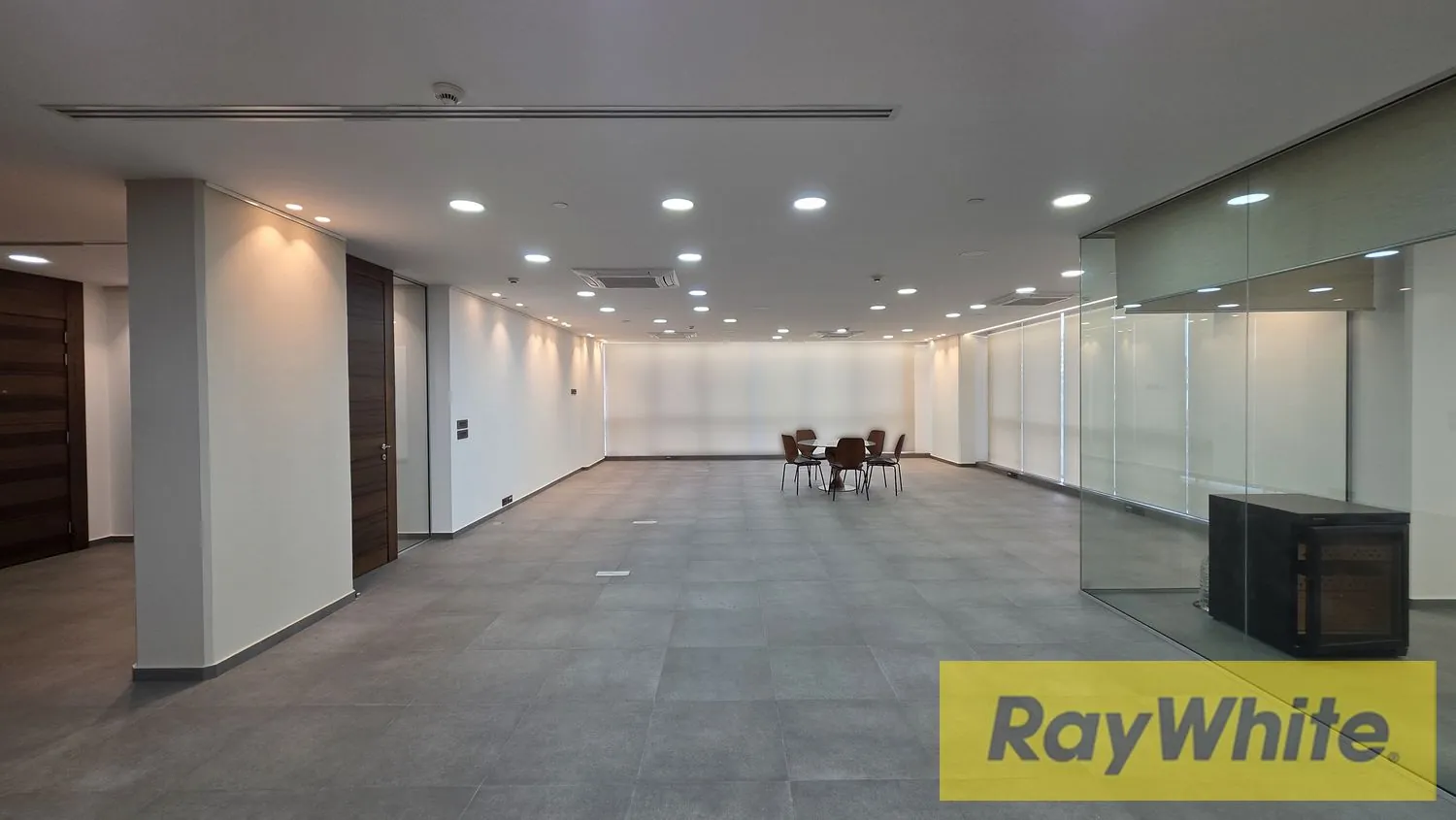 Office Space For Sale In Prime Horch Tabet
