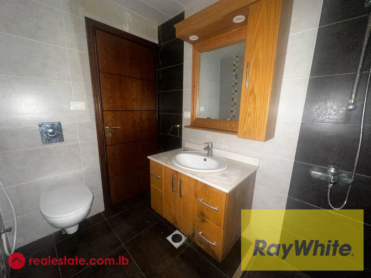 Apartment For Sale In Spears — photo 2