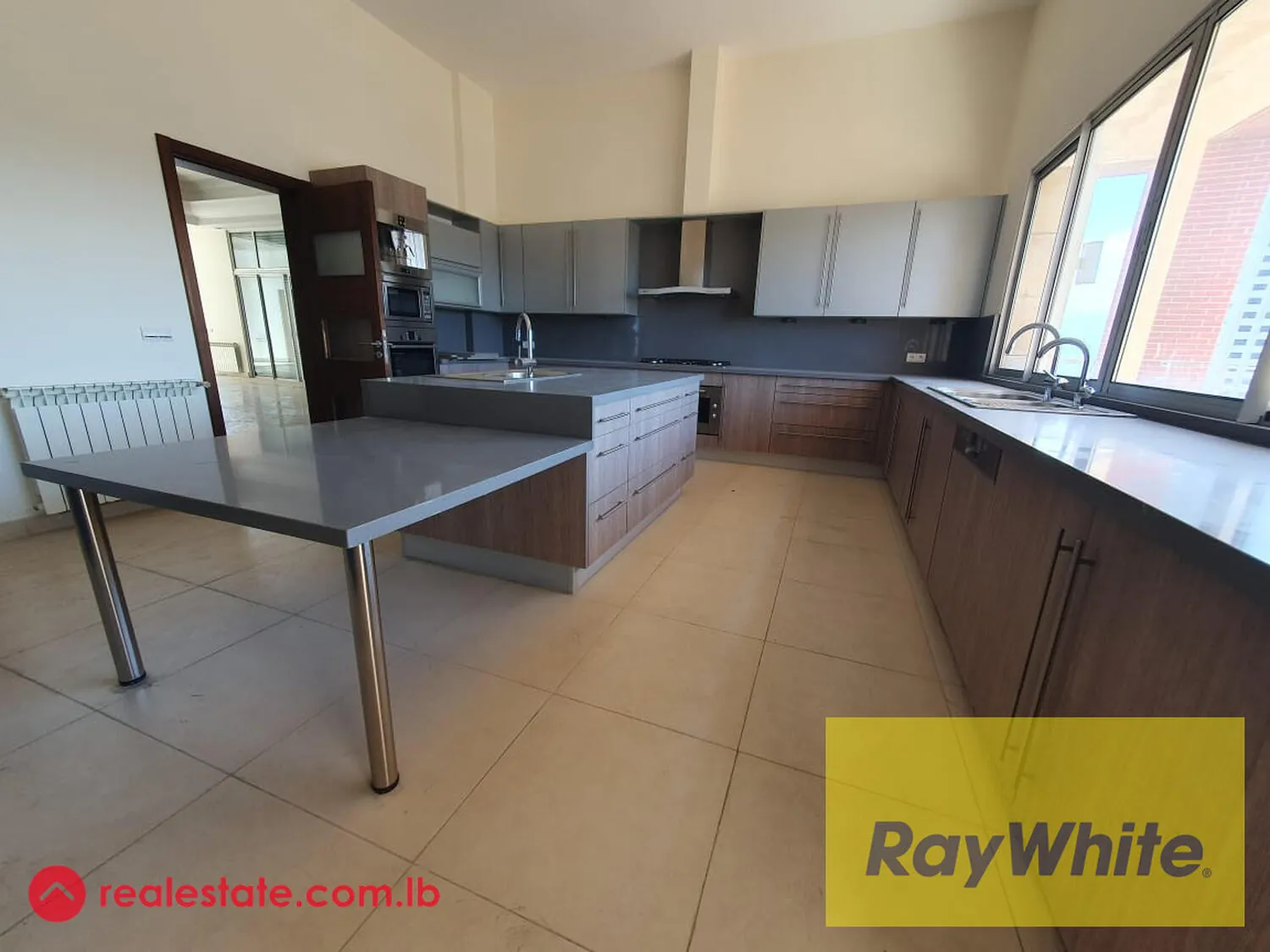 Duplex For Sale In Spears — photo 2