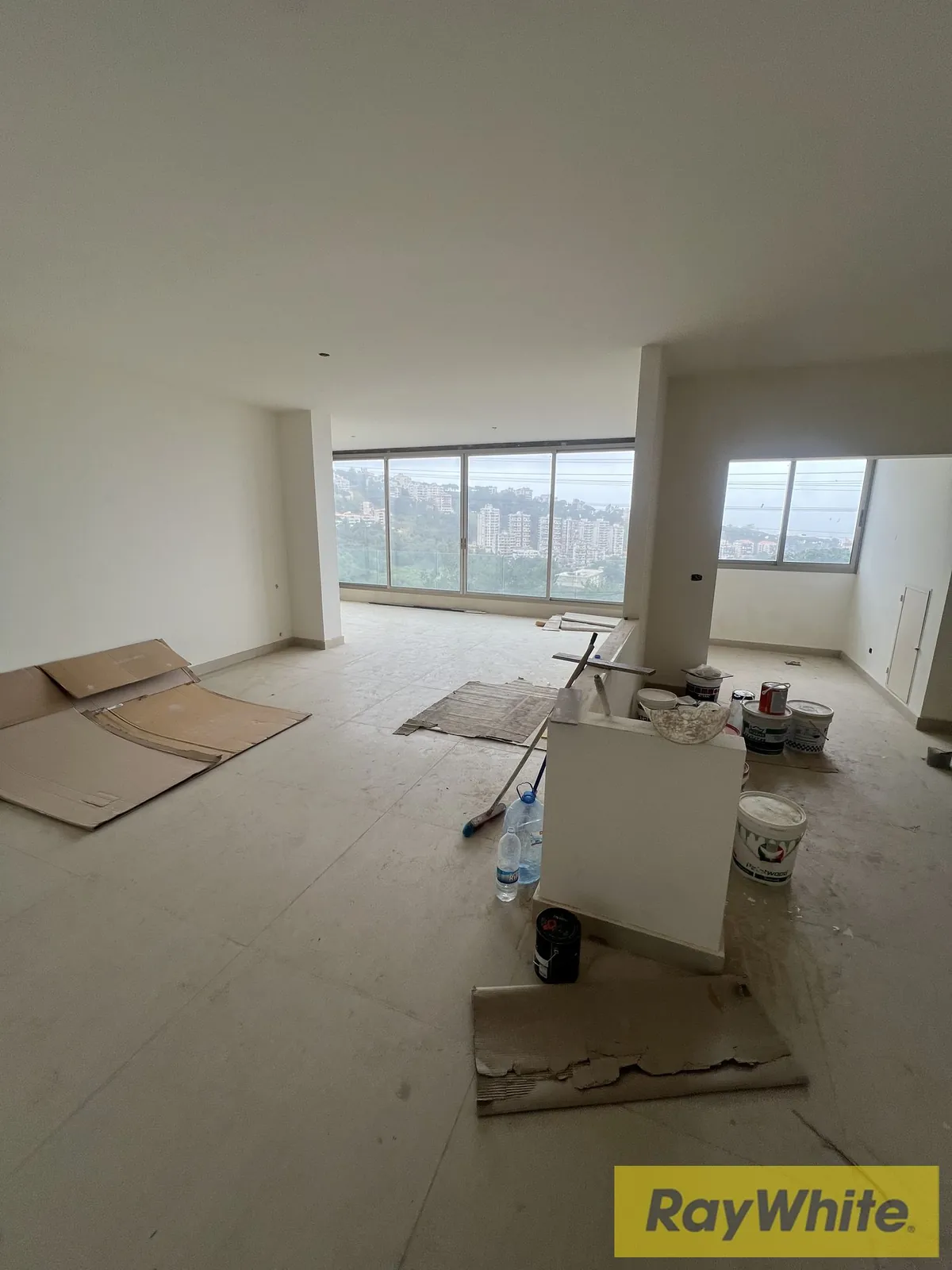Apartment For Sale In Ain Saadeh – 160 Sqm