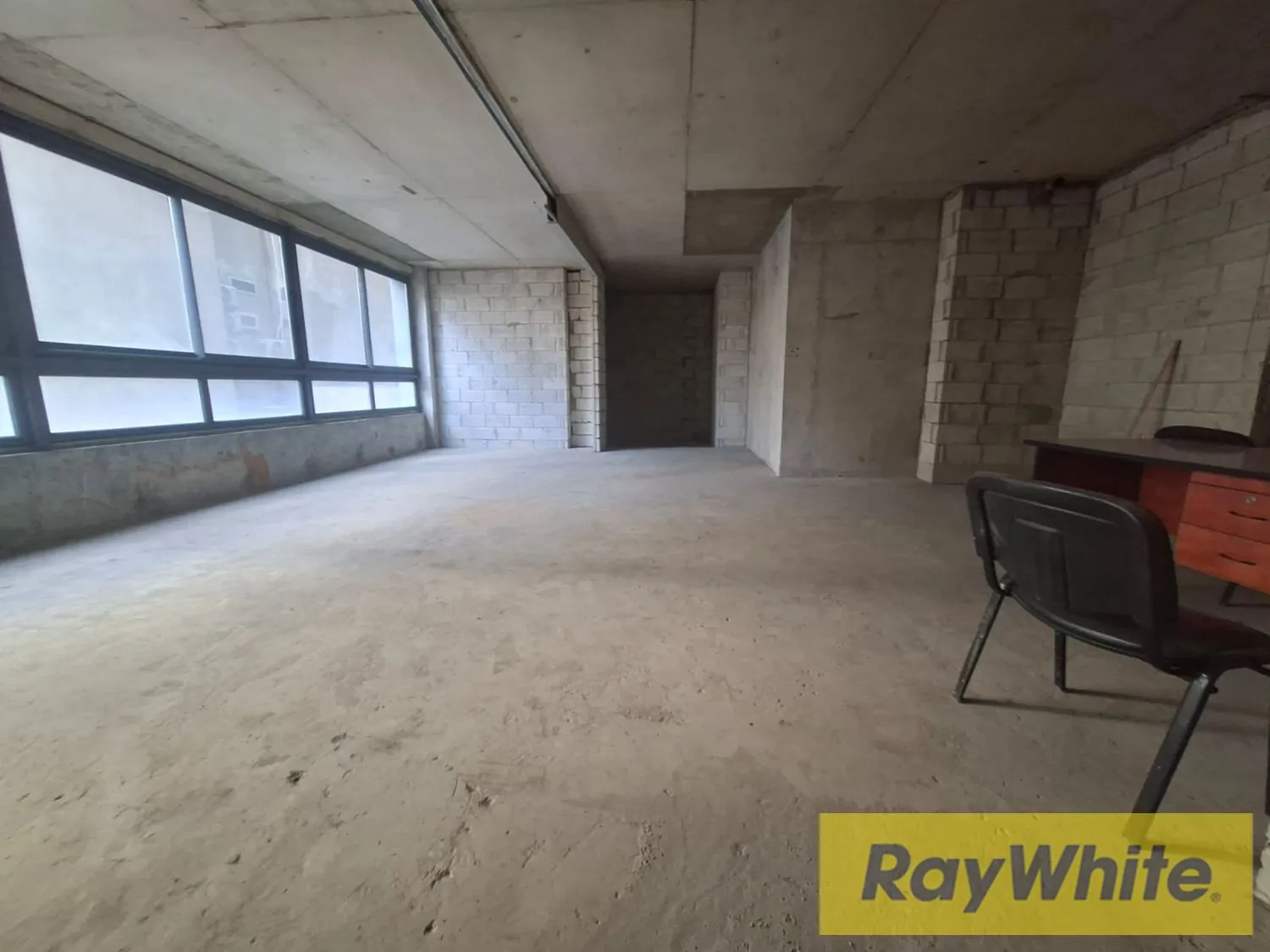 Office For Sale – Spears, Beirut — الصورة 3