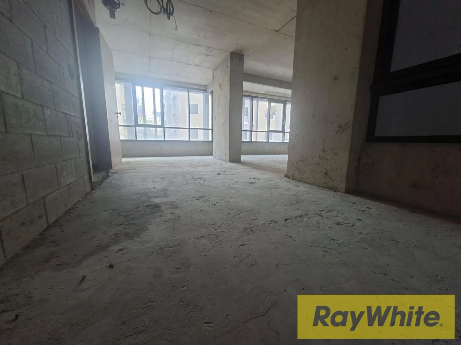 Office For Sale – Spears, Beirut — الصورة 1