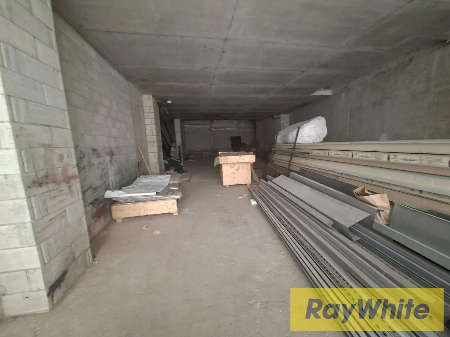 Showroom For Sale – Spears, Beirut — الصورة 4