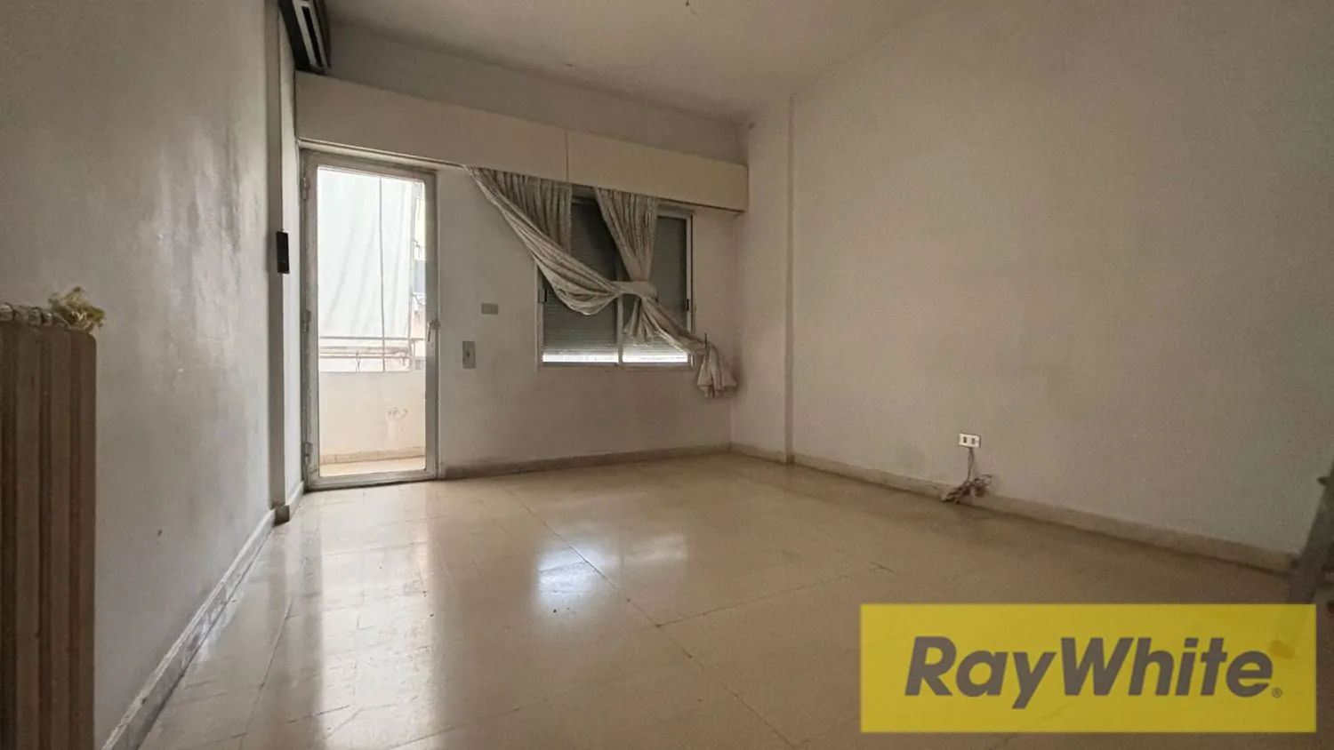 Apartment For Sale In Ras El Nabeh — photo 2