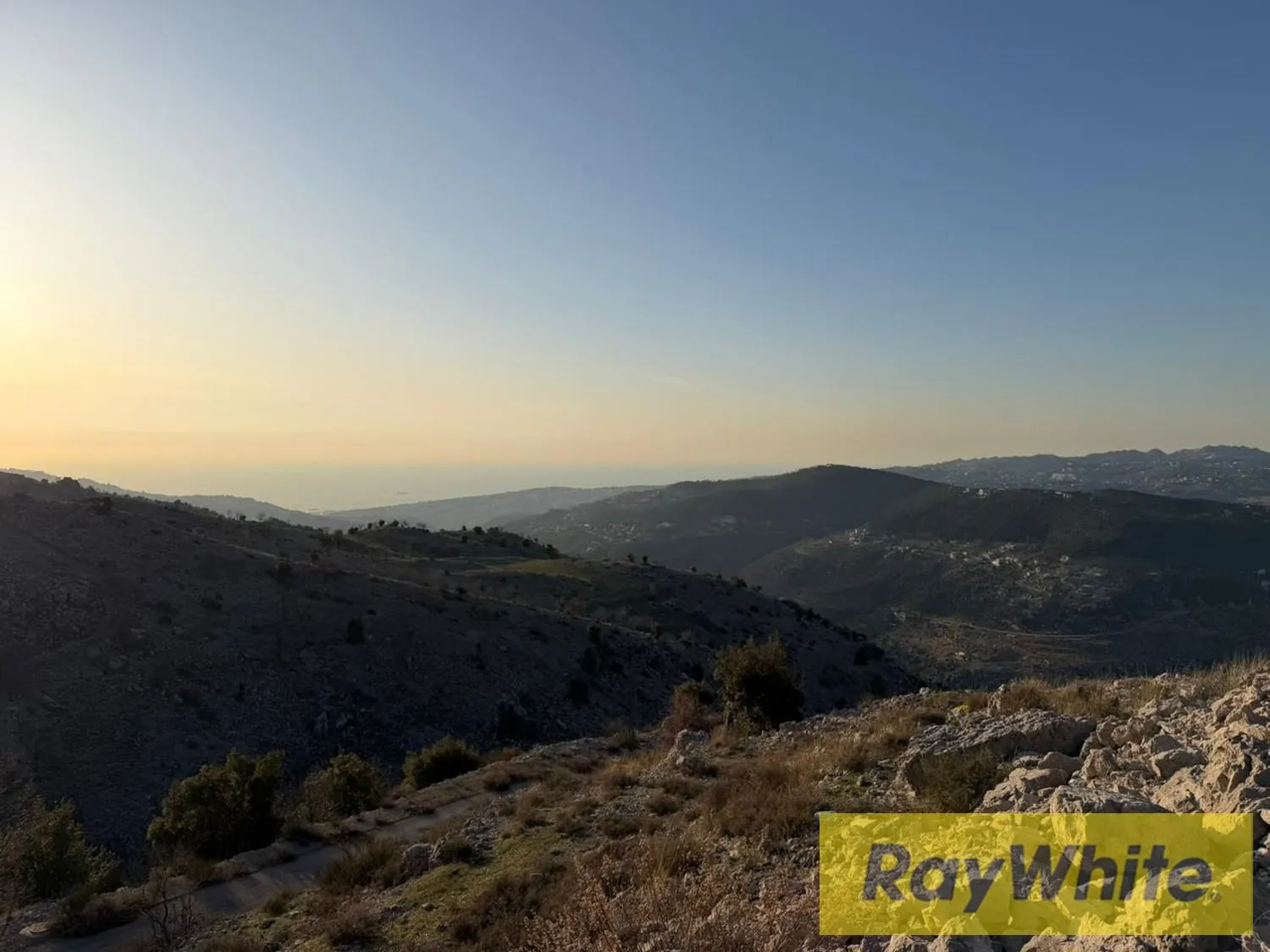 Land For Sale In Zaarour – 673 Sqm