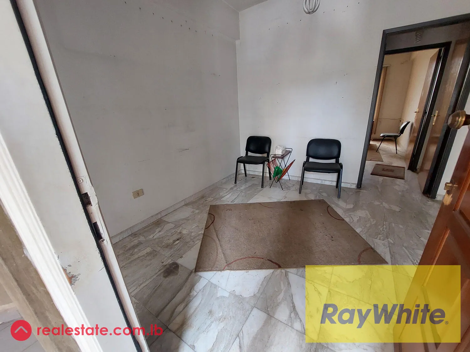Office For Rent In Antelias — photo 2