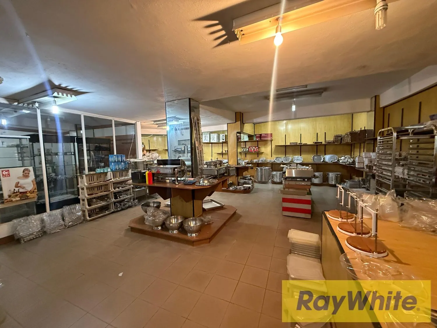 Shop For Rent In Achrafieh-mar Mikhael – 748 Sqm — الصورة 1