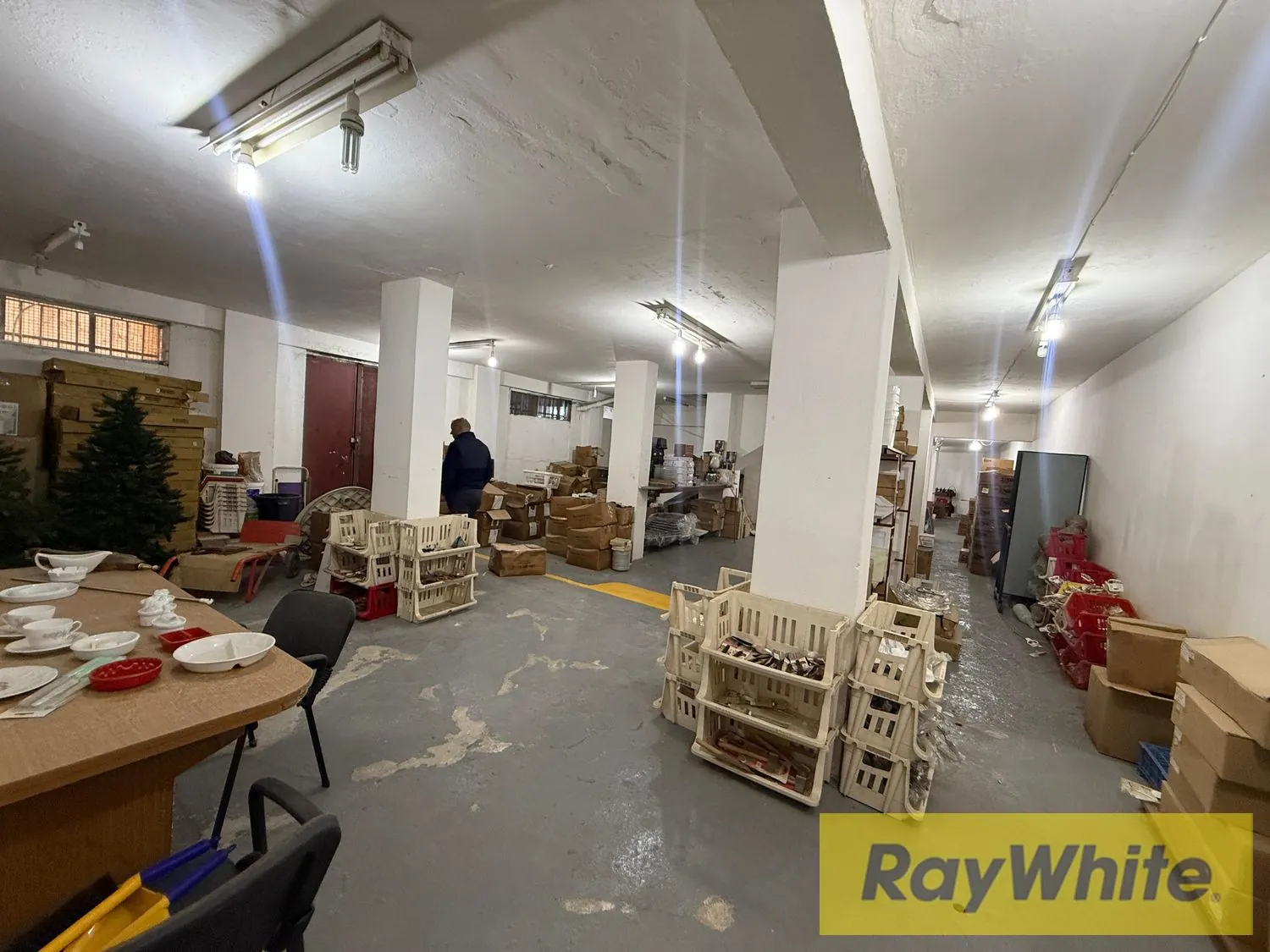 Shop For Rent In Achrafieh-mar Mikhael – 748 Sqm — الصورة 4