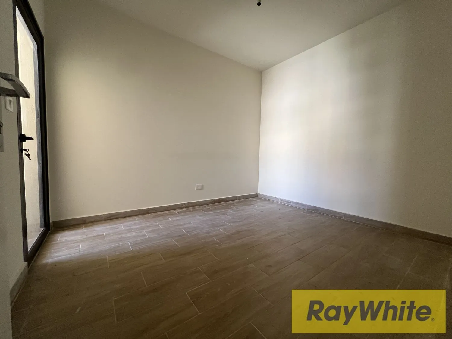 Apartment For Sale In Dekwaneh – 108 Sqm — الصورة 3