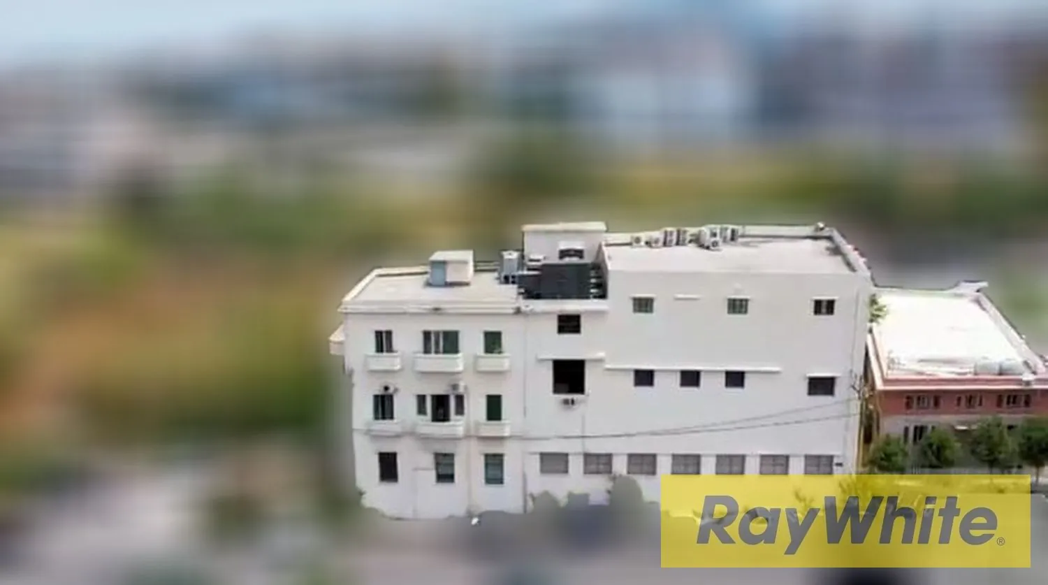 Commercial Building For Sale In Baabda – $3 Million — photo 4
